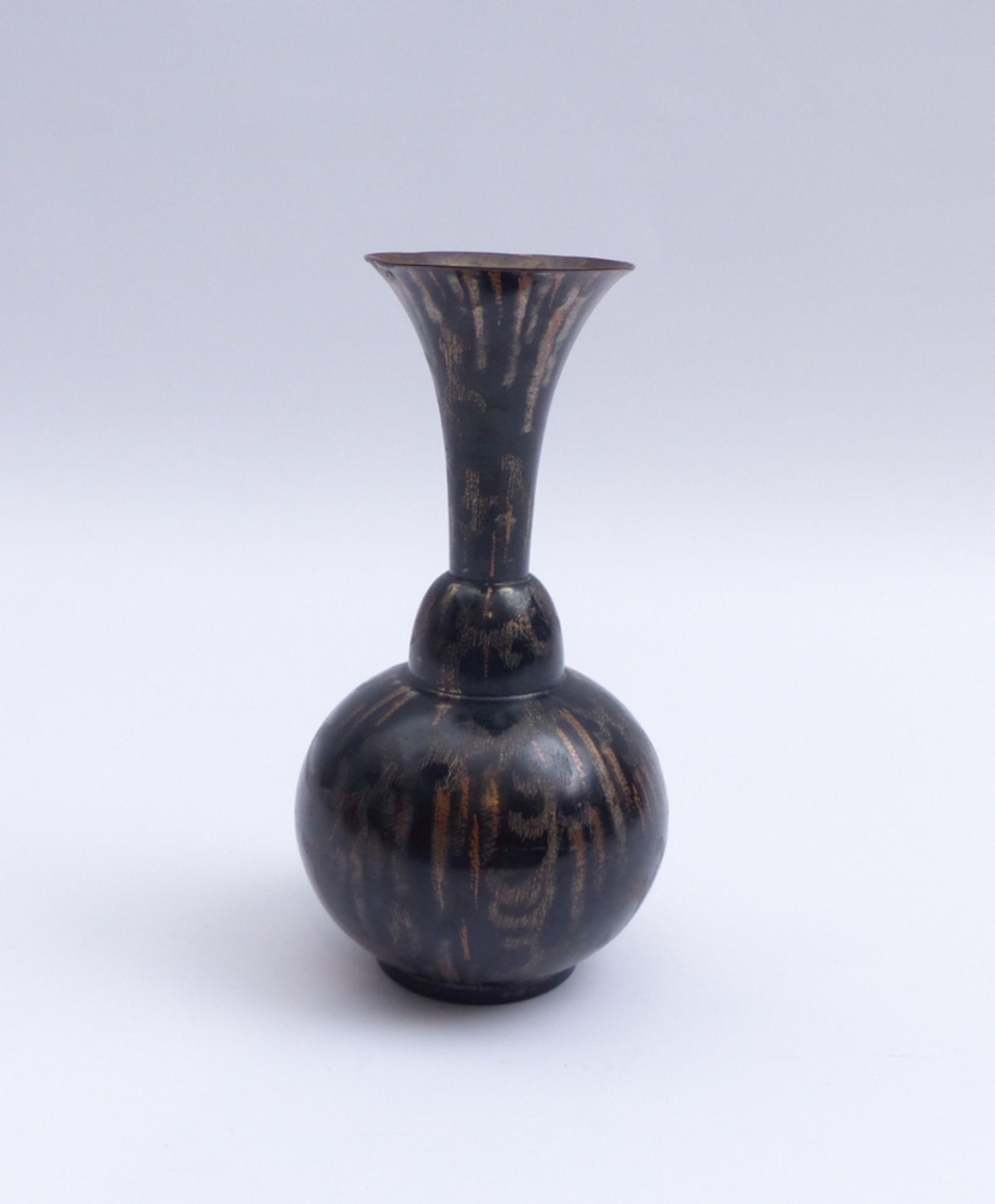 Kleine Ikora-Vase - Image 2 of 3