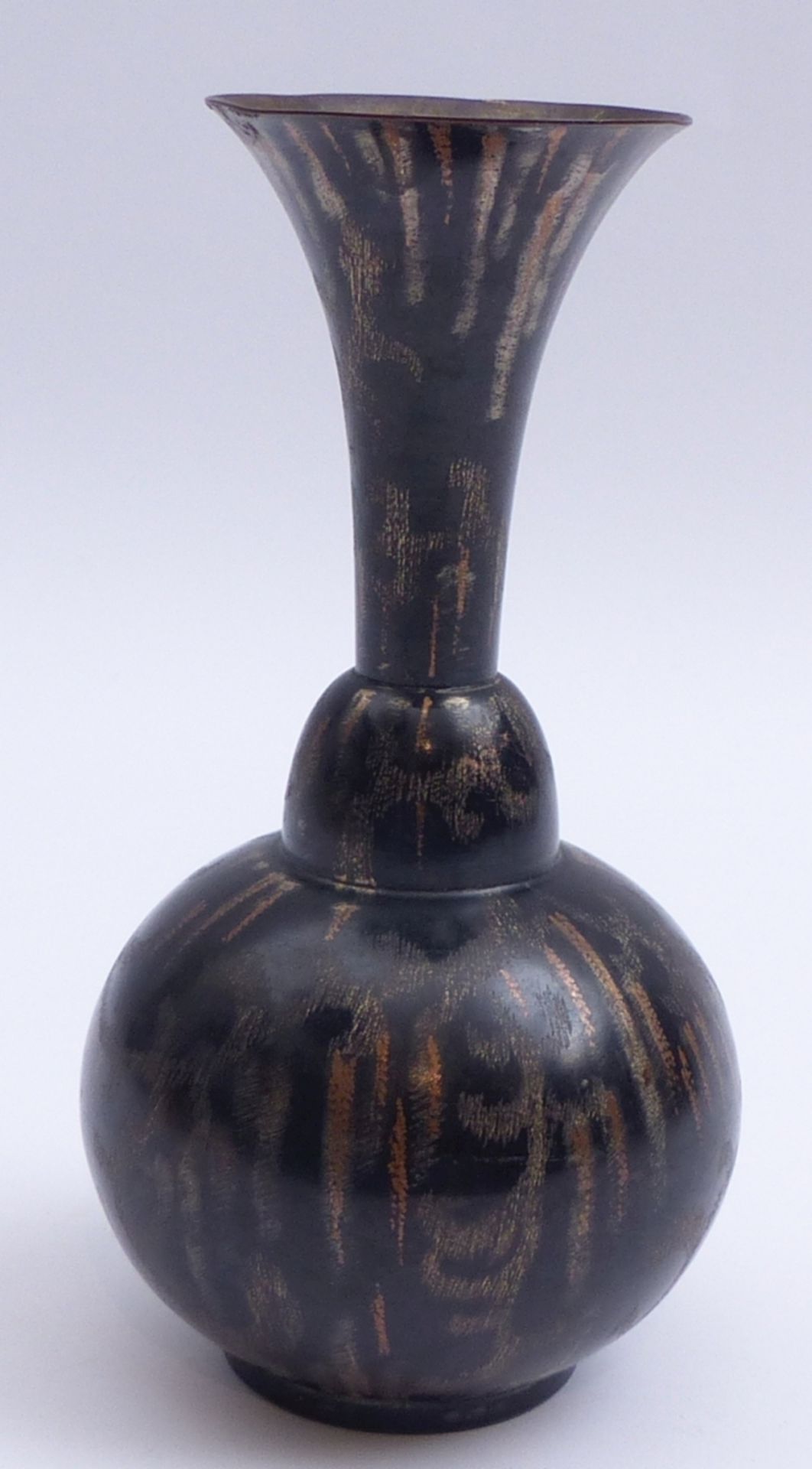 Kleine Ikora-Vase - Image 3 of 3