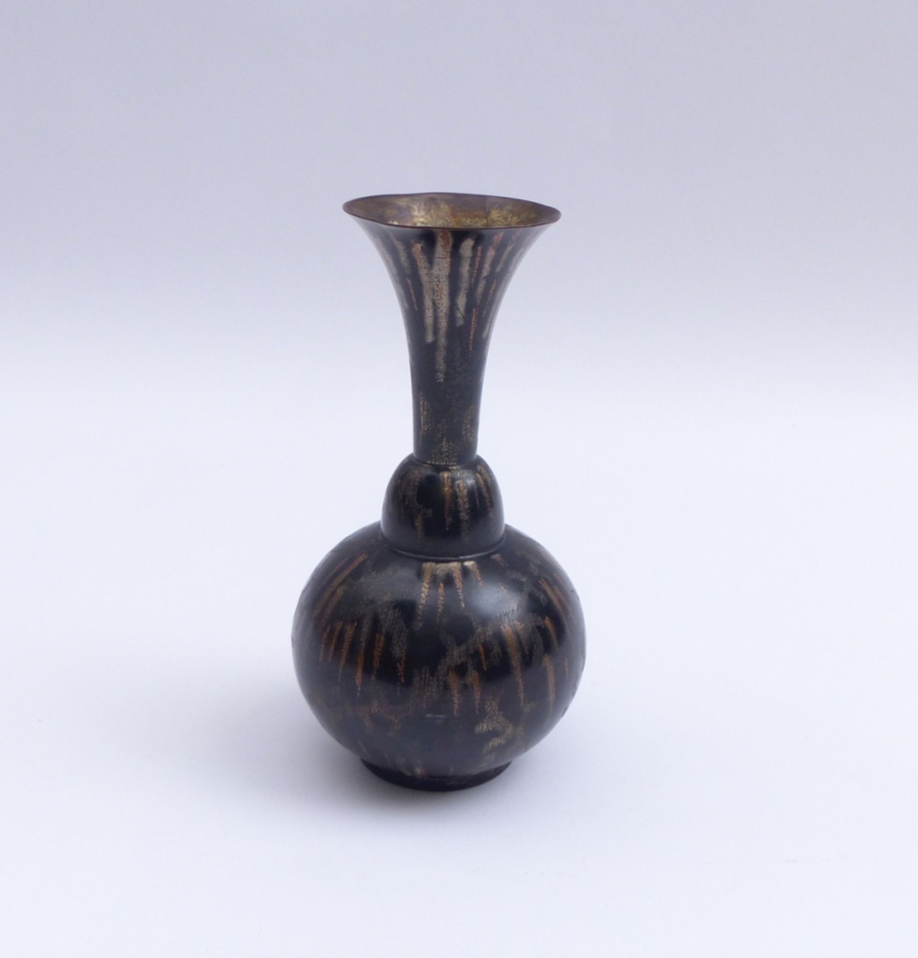 Kleine Ikora-Vase