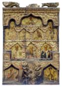 Vergoldete Mehrfelderikone mit der Heiligen Familie, Heiligen und Stiftern, Byzantinische oder griec
