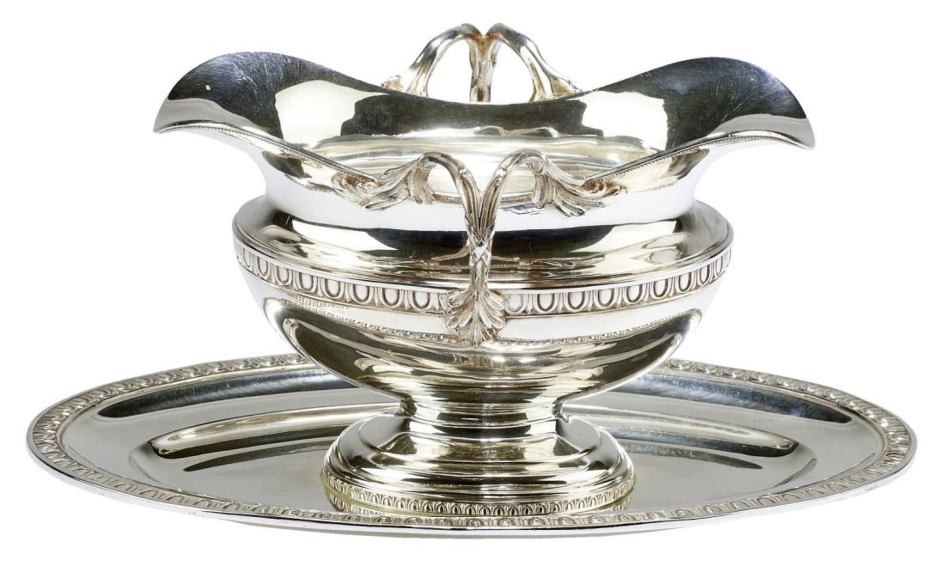 Saucière auf festem Untersatz, Paris, um 1900