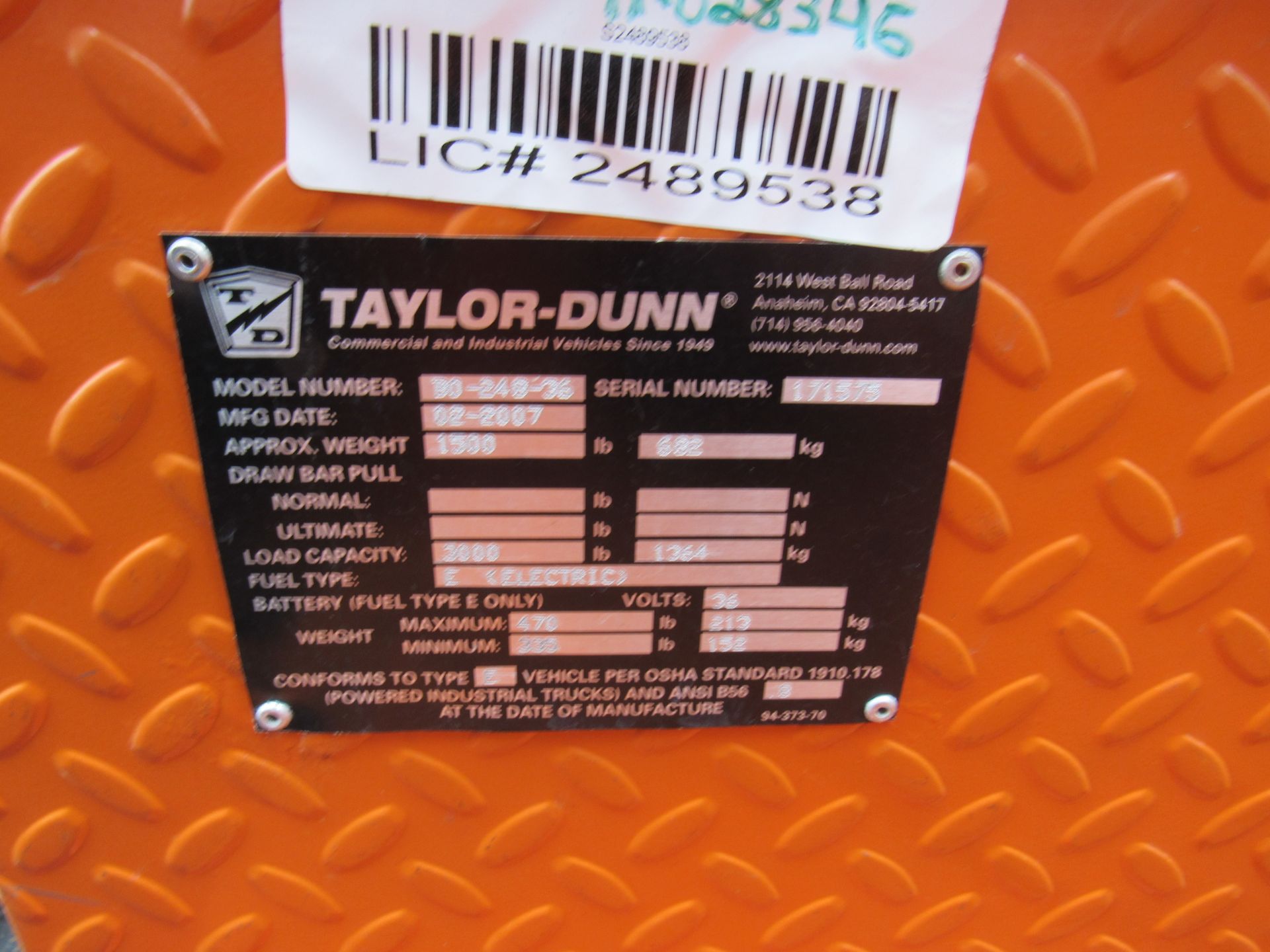 Taylor-Dunn Electric Kart, Model #BO-248-36, S/N #171575, MFG. Date 02-2007, Load Capacity = 3000 - Image 4 of 11