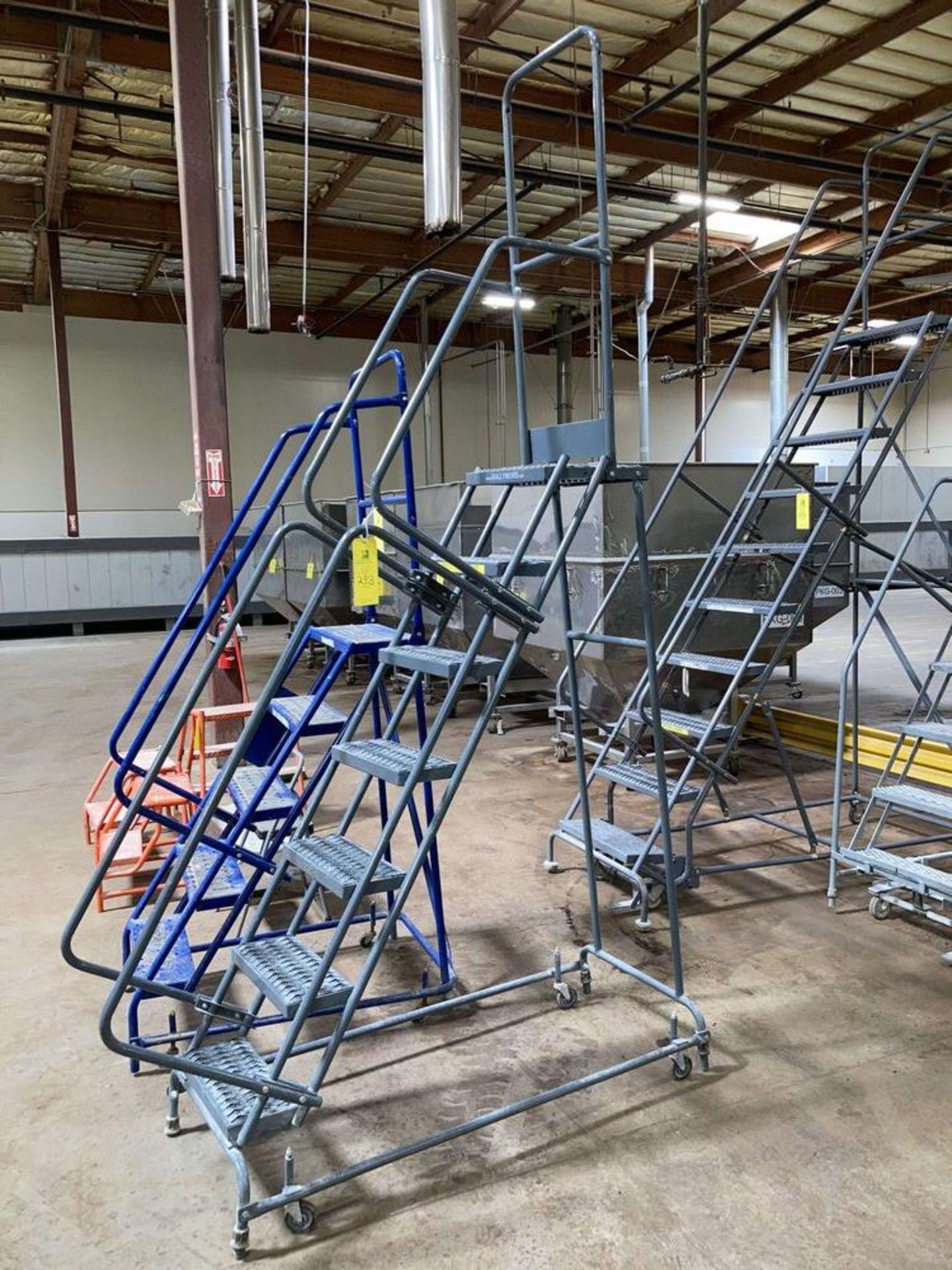 Steel construction portable stair, 72 in hgt . ***RIGGING FEE of $25