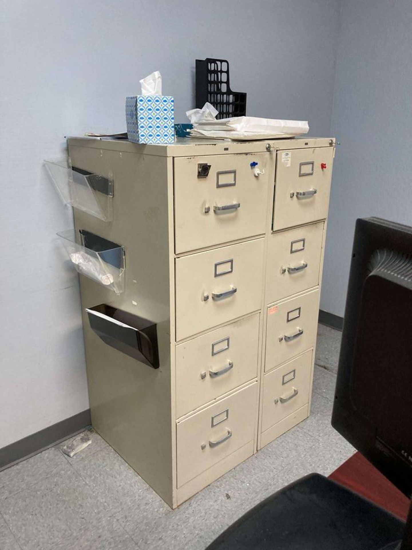LOT of Content of Office, L-shape desk, 2- book shelf, 2- metal file cabinet, paper shredder, - Image 3 of 5