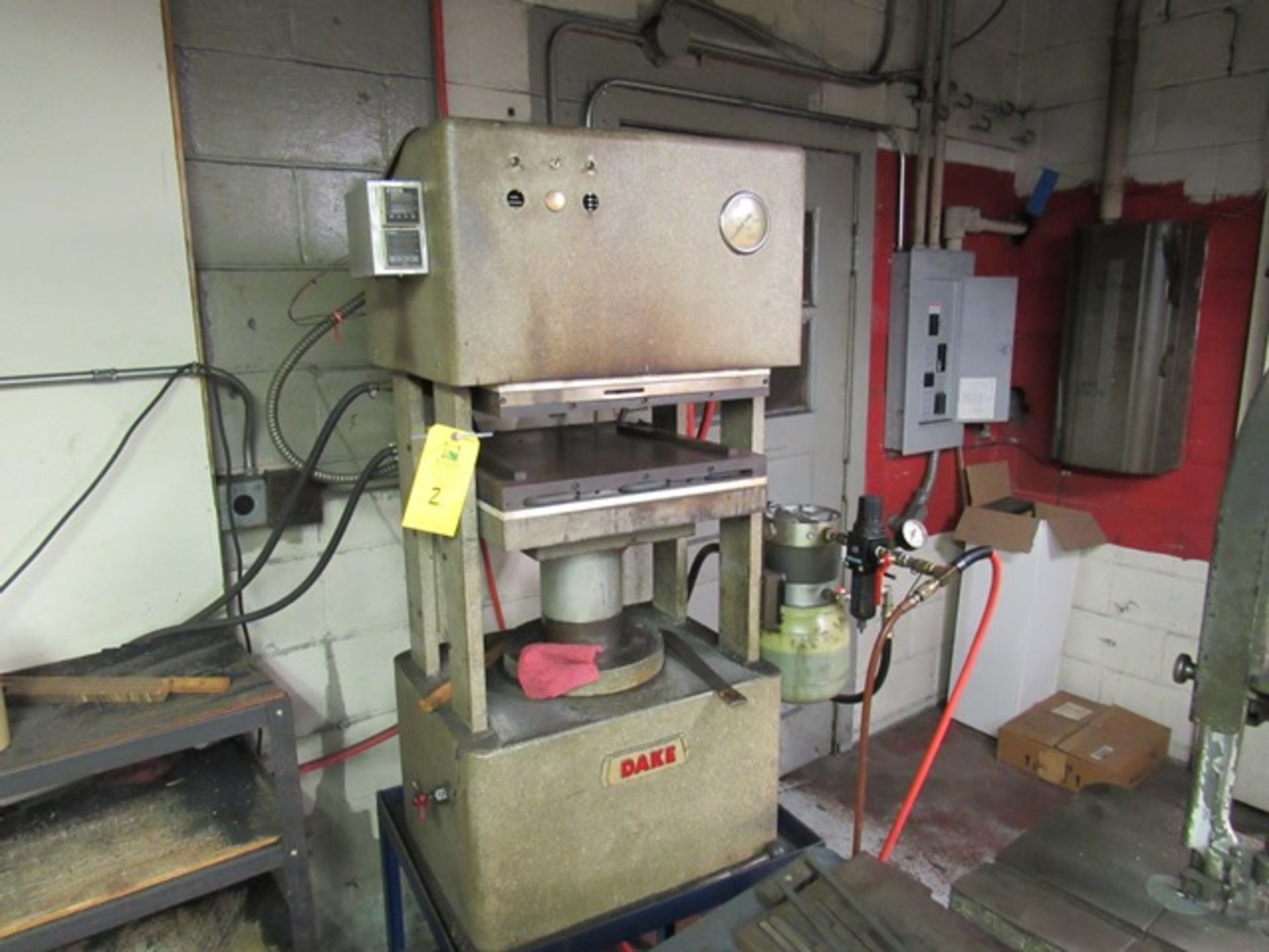 Dake Hydraulic Press, Model #44-275, S/N #169569, Volts 240, Rigging Fee: $350