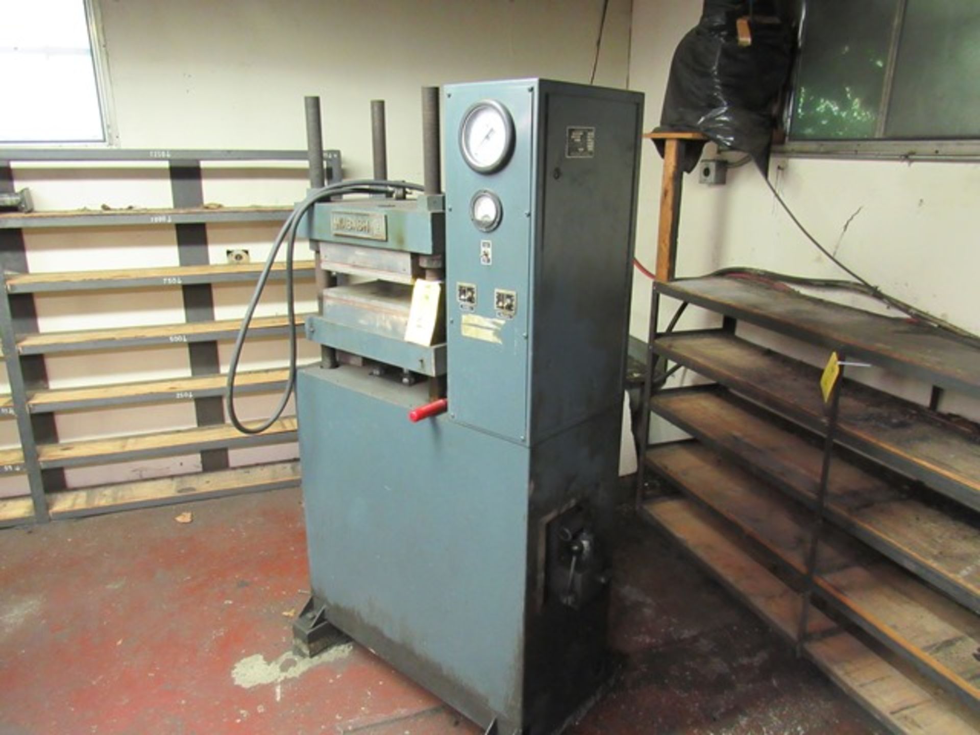 Wabash Hydraulic Press, Model #50-15-21, Volts 230, Hz 60, S/N #4933, Rigging Fee: $450 - Image 2 of 5