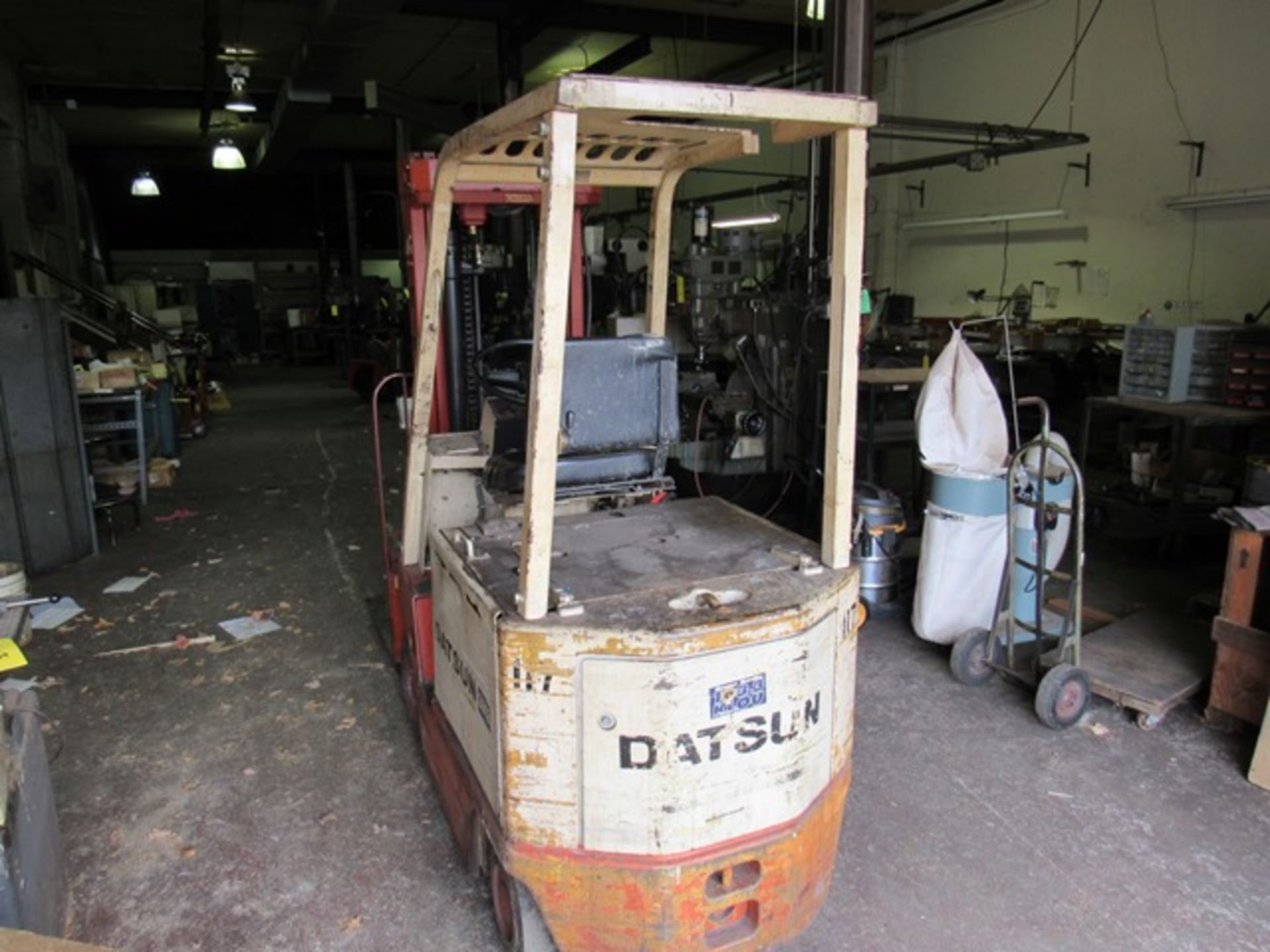 Datsun Forklift, Model #CUB01, Hours 1363, Rigging Fee: $100 - Image 2 of 7