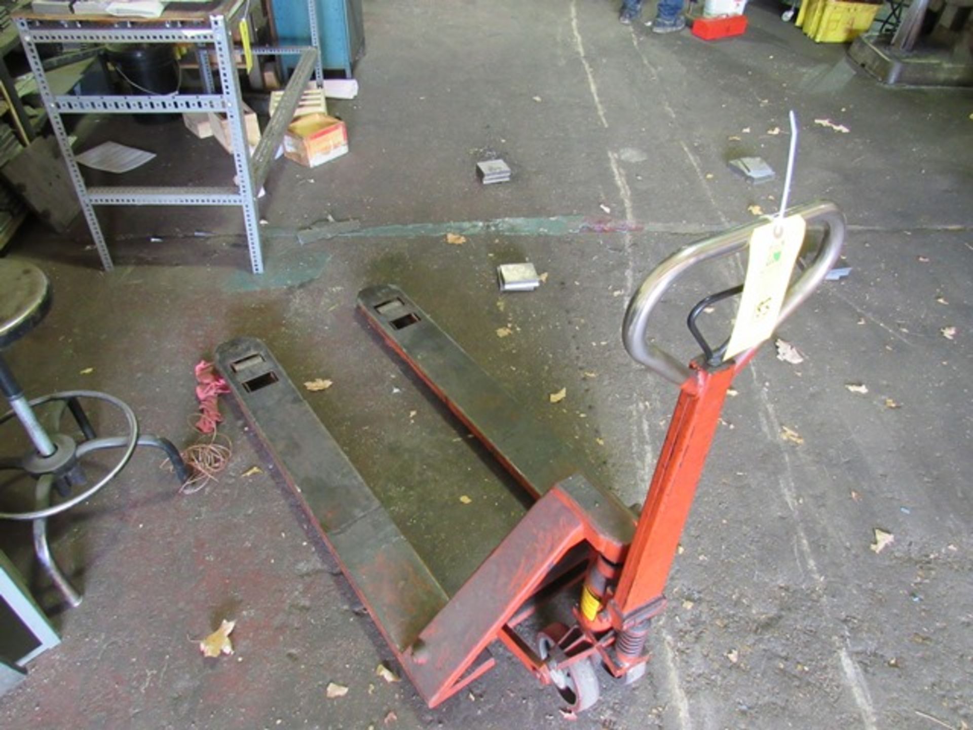 Pallet Jack, Rigging Fee: $25