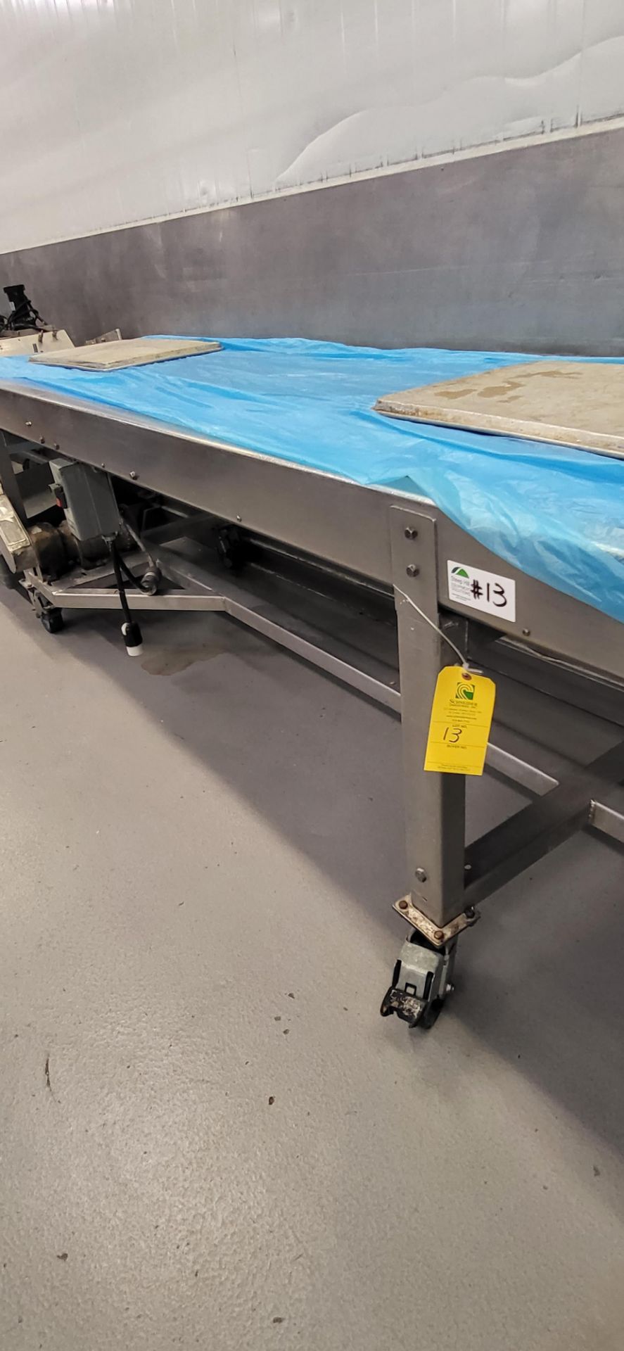 Conveyor, Blue Food Grade Belt, belt 17.5ft long, 30in wide ***BIDDER NOTE -- Rigging fee of  $ - Image 8 of 13