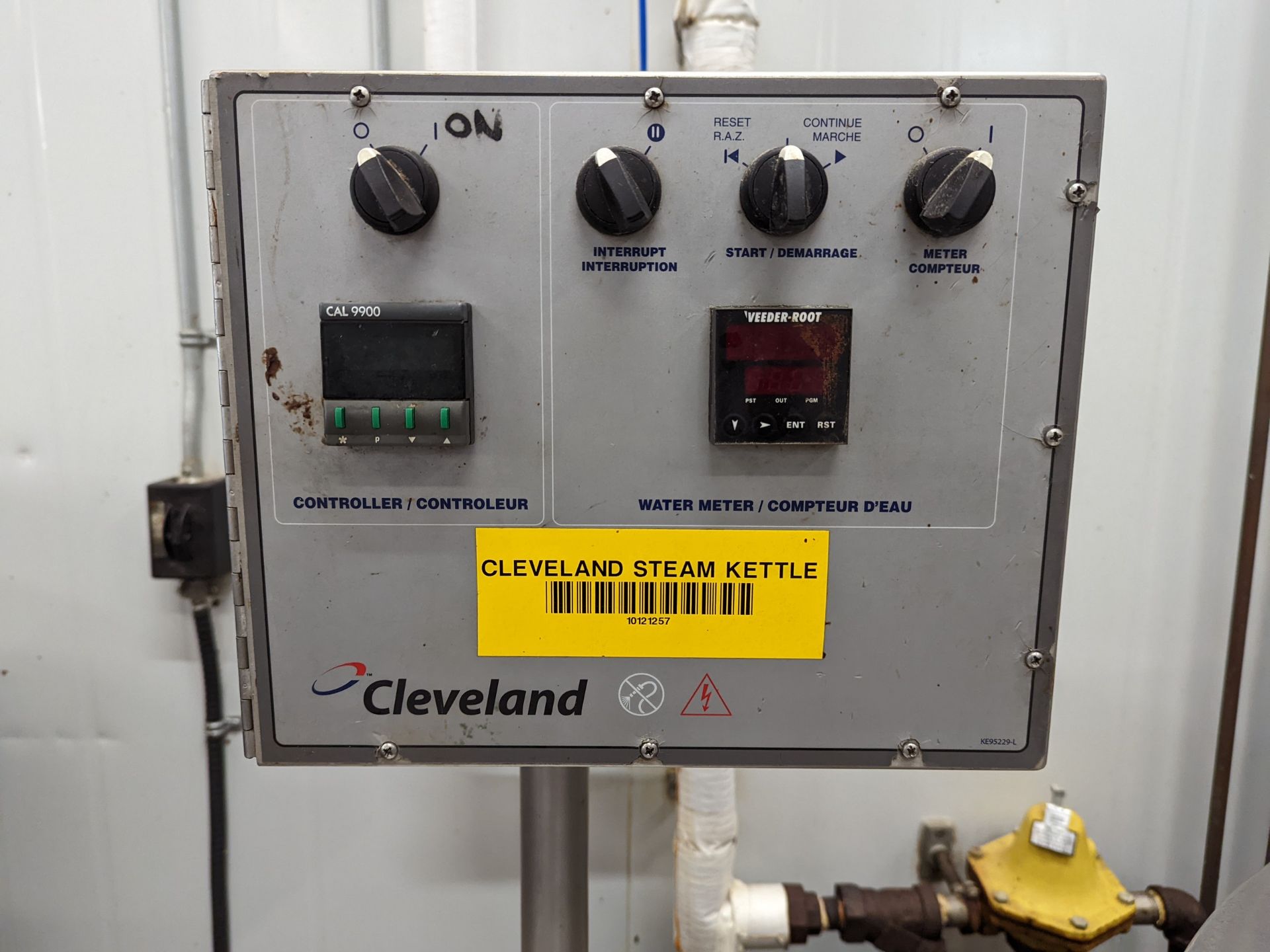 Cleveland MKDL-150T, 150 gallon tilting steam kettle with scrape agitation ***BIDDER NOTE -- Rigging - Image 3 of 8