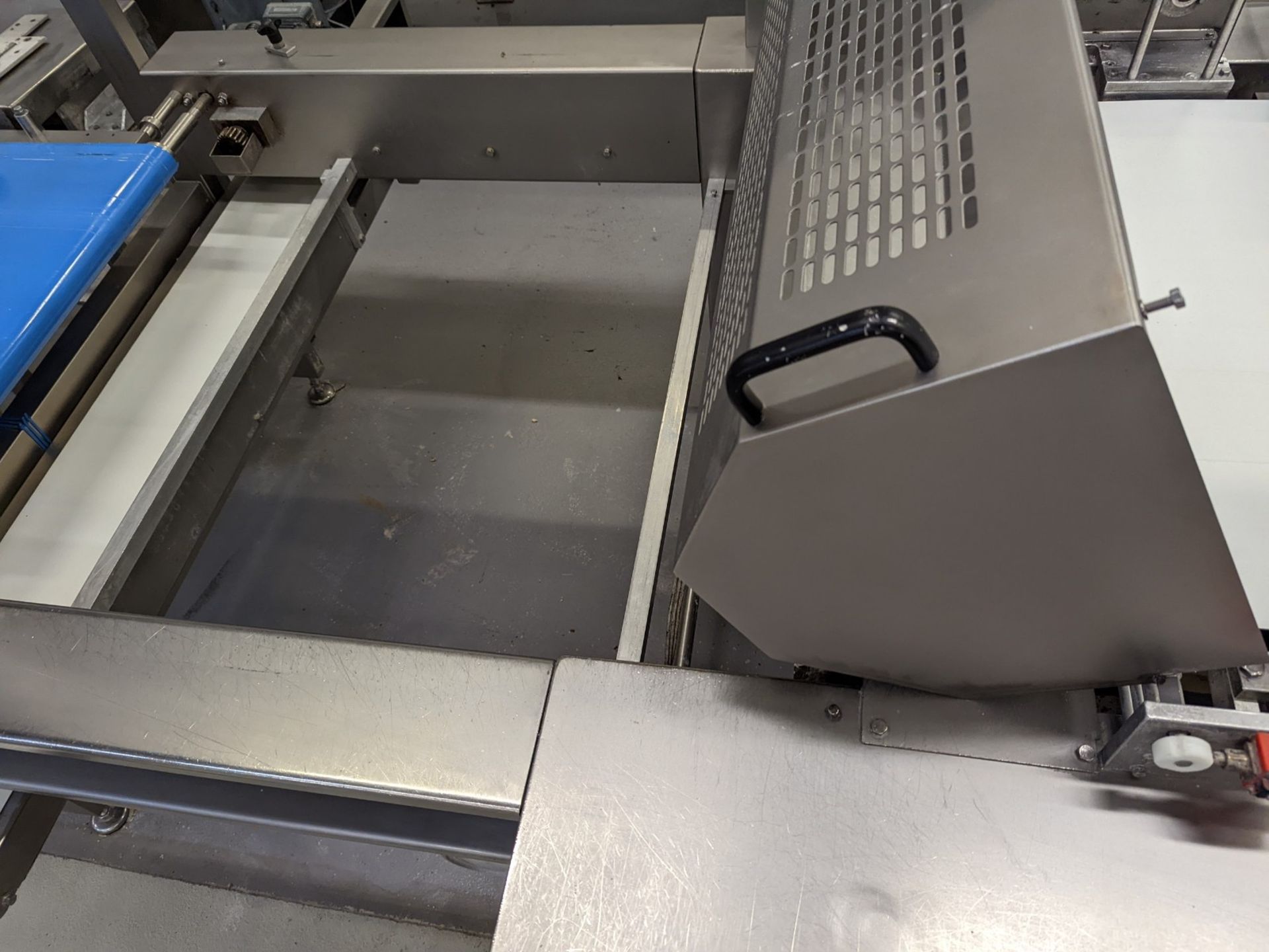 Full Croissant Laminating Line, 4 Production Sections with 4 tooling carts - Image 8 of 36