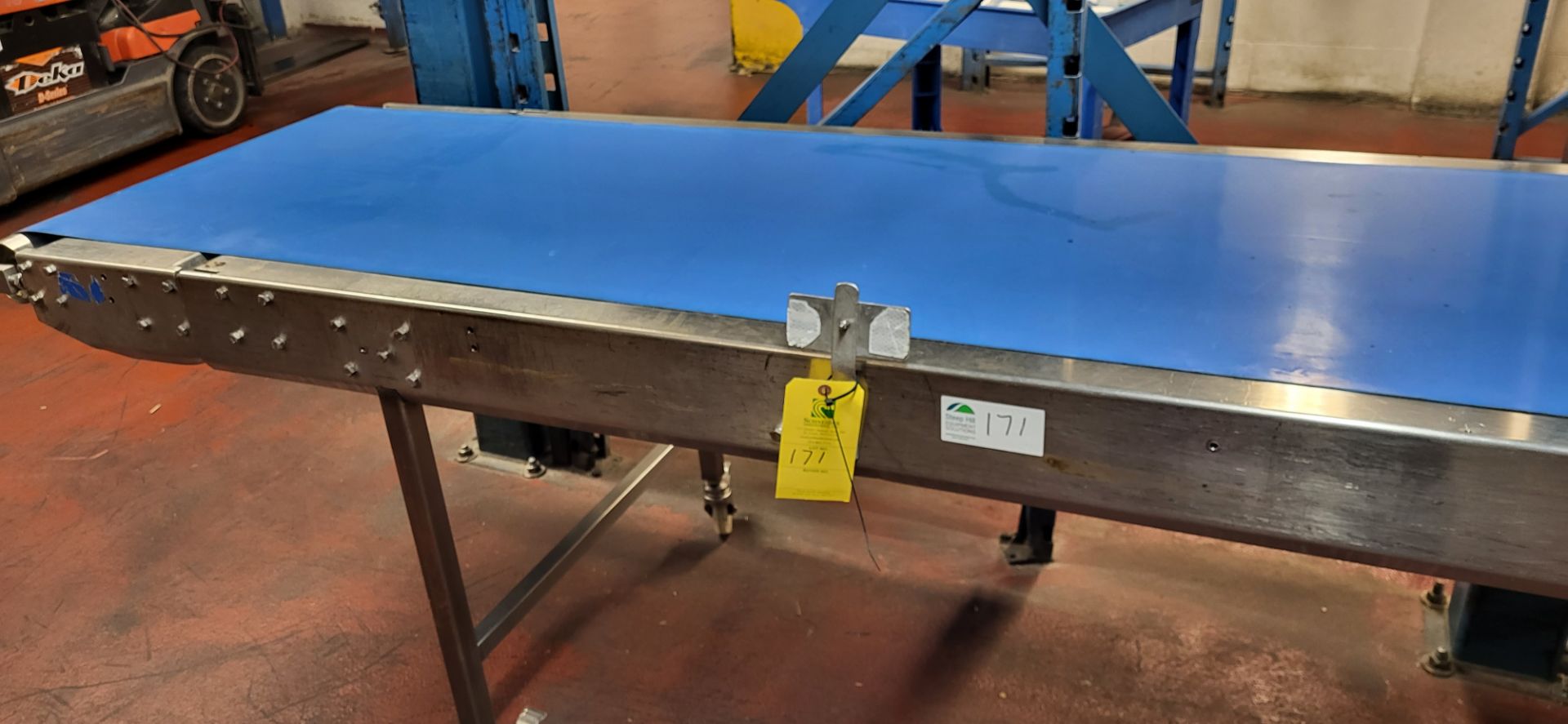 Blue Conveyor, Belt 187"L x 27" W, with VFD and 1/2HP motor - Image 3 of 6
