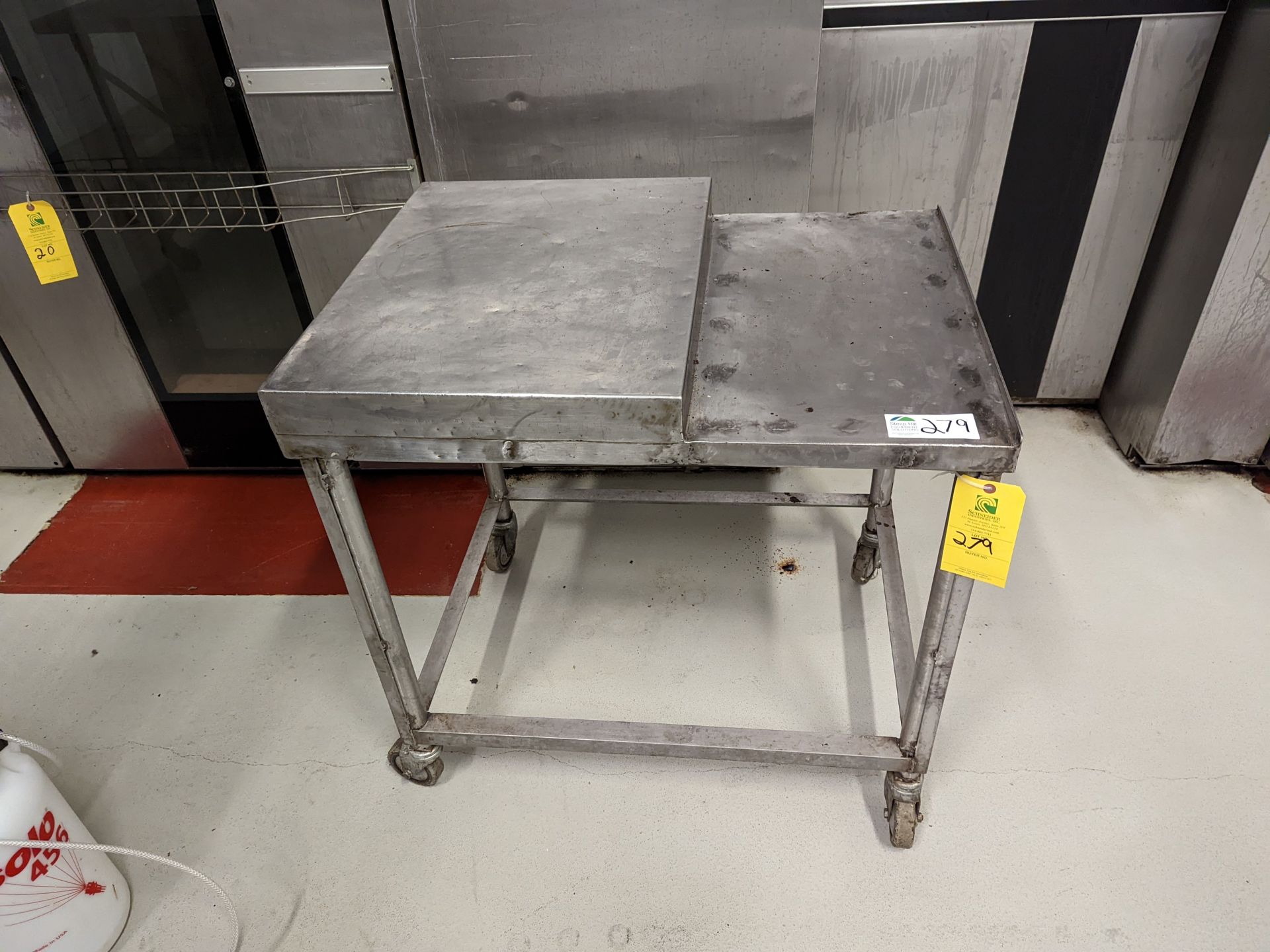 Stainless Rolling Table with shelf, 35in x 26in x 35in