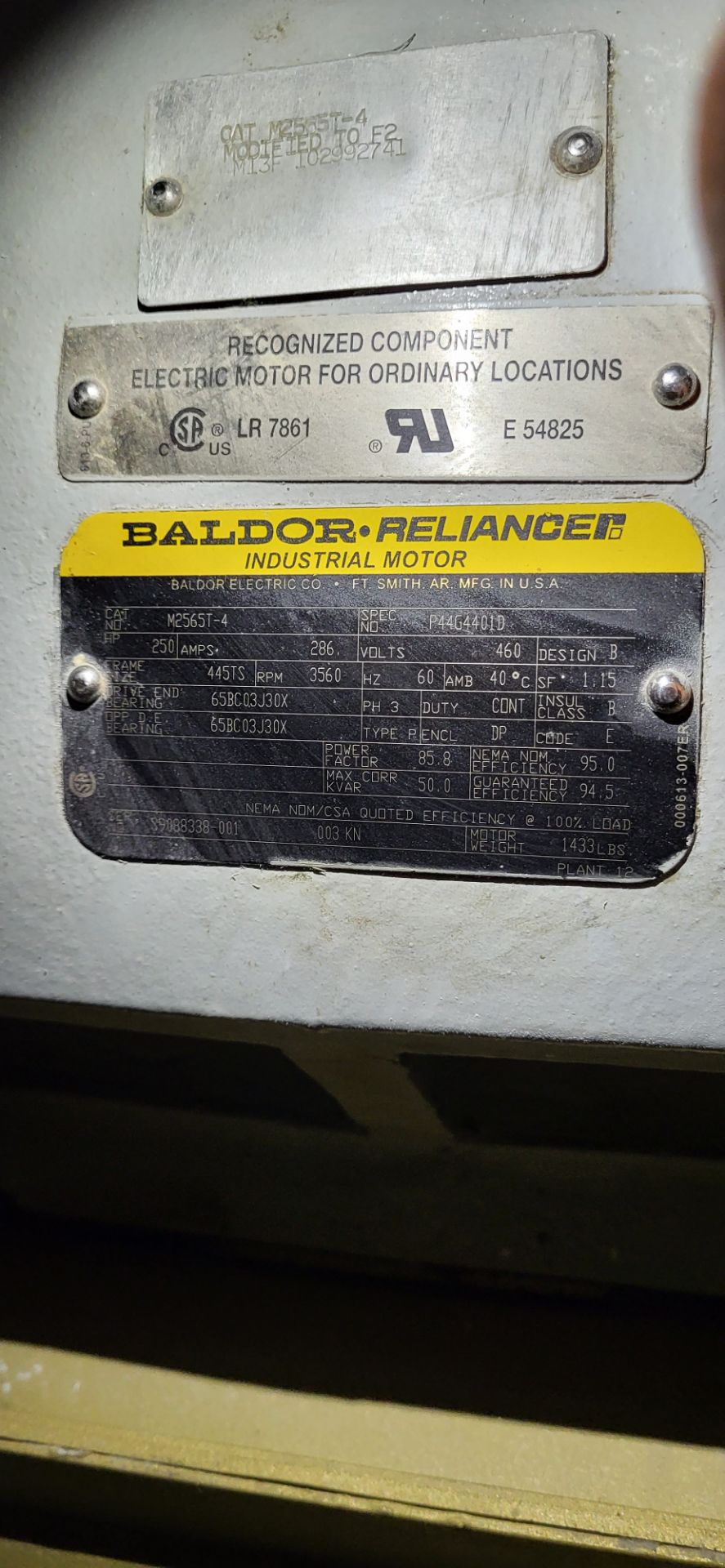 Baldor Reliance Electric Motor, 250 HP , 460v ***BIDDER NOTE -- Rigging fee of  $100  to be added to - Image 4 of 4
