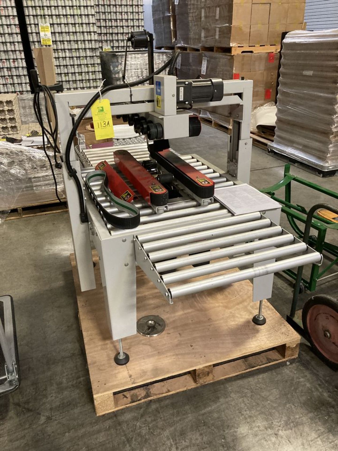 Manuth case sealer machine, model SB. ***Rigging and Loading Fee of $100 to be added to the