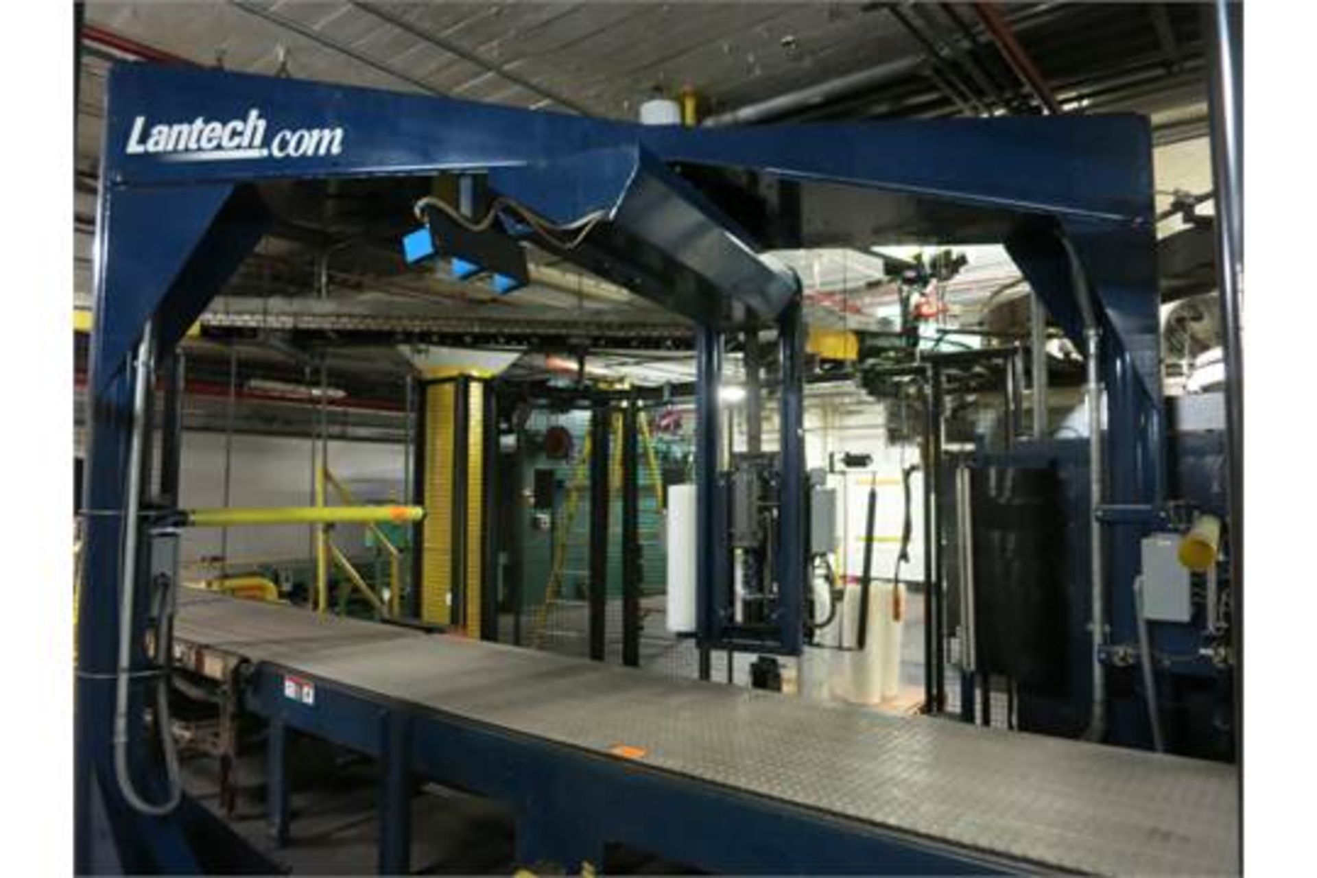 (Located in ) LANTECH 42" PALLET WRAPPER SL SERIES, HIGH SPEED/AUTO CUT Manuf: Lantech C - Image 3 of 6