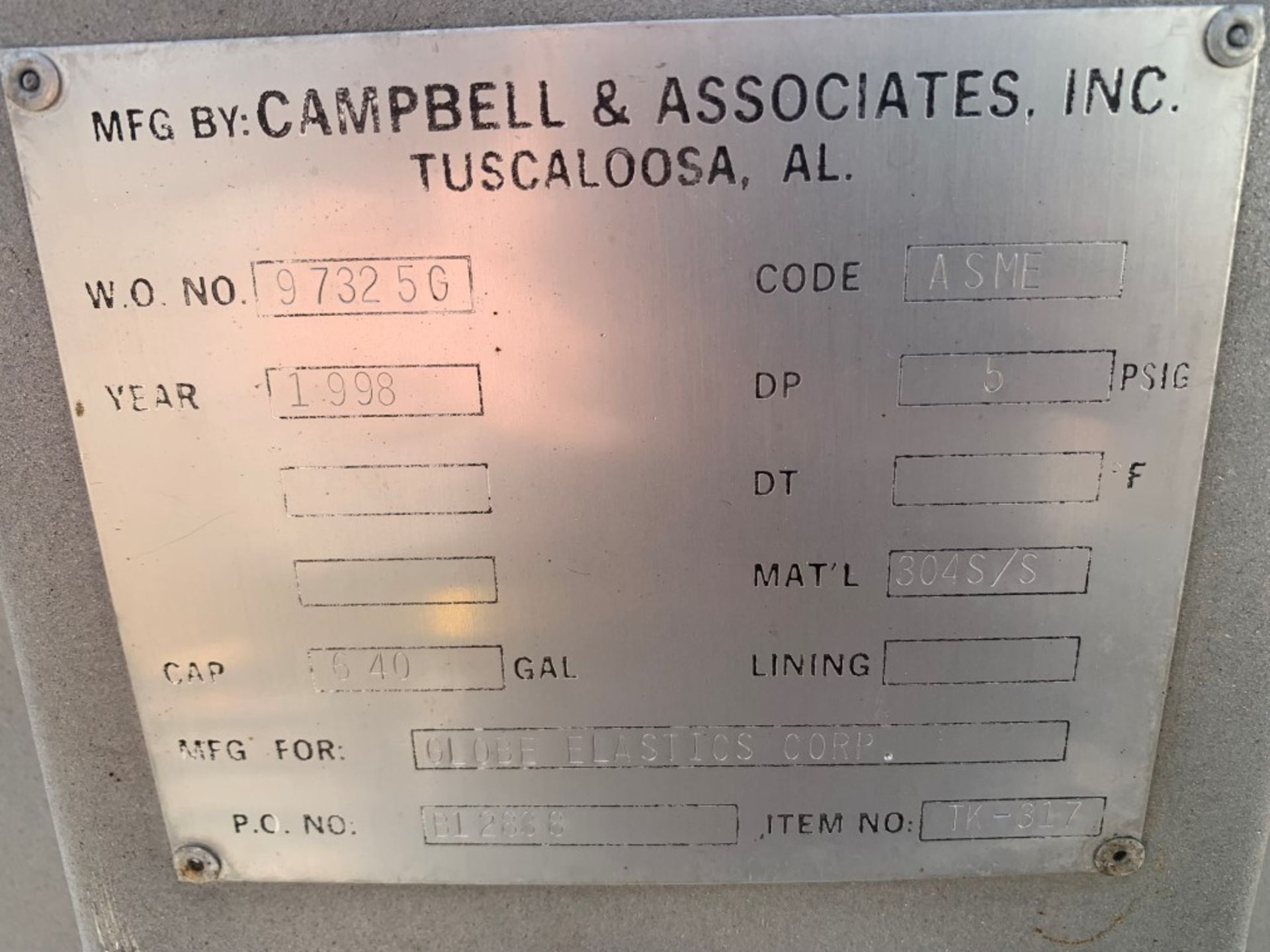 Approx 7’ x 4’ 640 Gal Campbell 304 Stainless Steel Tank Manuf: Campbell Category: Tank Capacit - Image 10 of 10