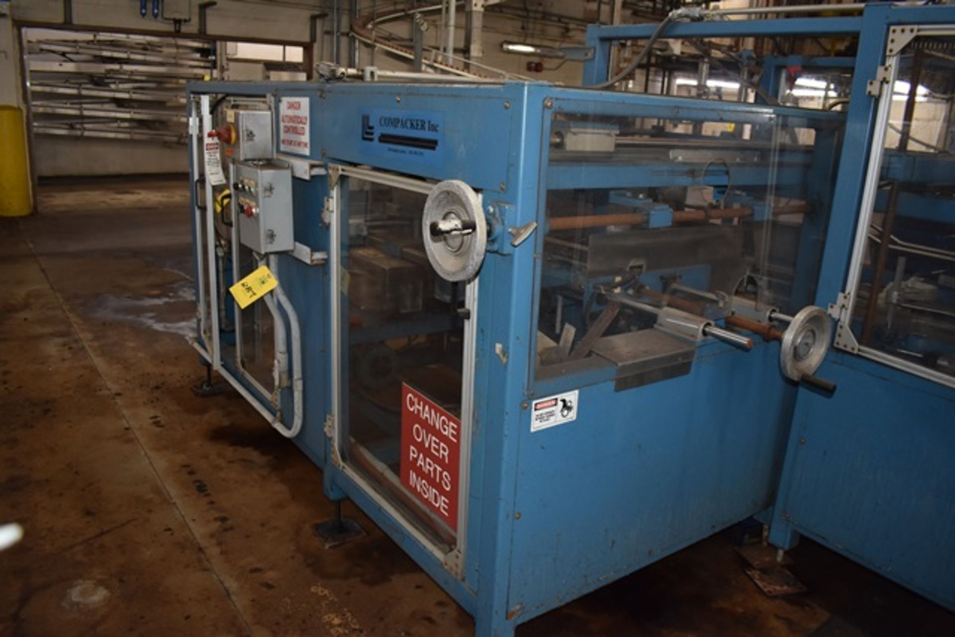 Compacker case packer, model EP 11-3, s/n EPII95137, horizontal twin infeed / side discharge, hand - Image 2 of 3