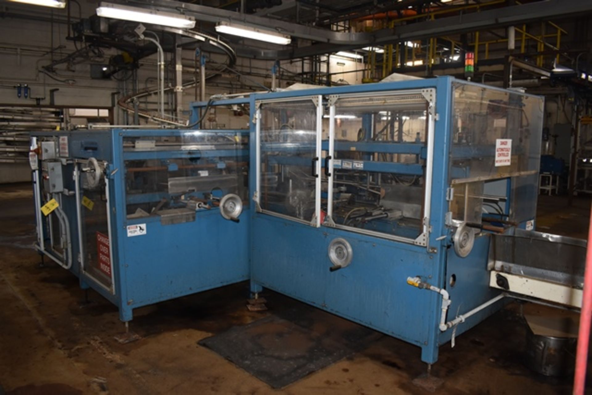 Compacker case packer, model EP 11-3, s/n EPII95137, horizontal twin infeed / side discharge, hand - Image 3 of 3