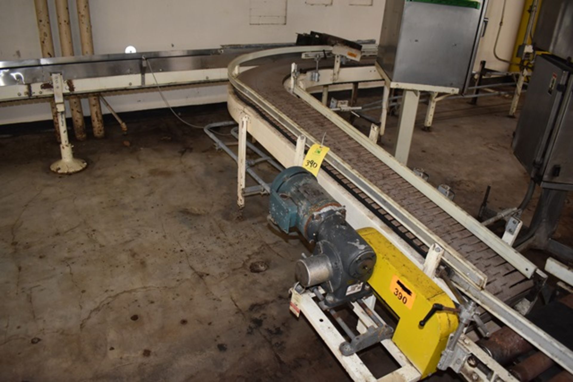 Slat Conveyors, (6) full case conveyors, including 7-1/2"W x 8-1/2'L, 22-1/2'L, 14'L, 12'L & 12"W