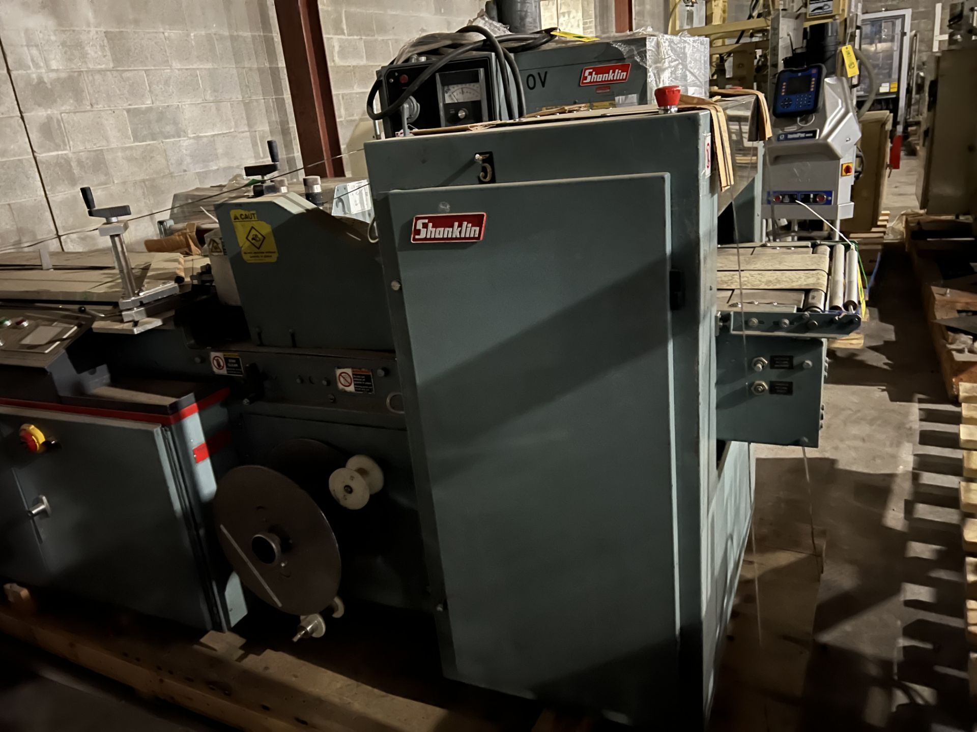 Shanklin Shrink wrapper & Tunnel, Model #T-7XL, Located in Ottawa, OH - Image 5 of 10