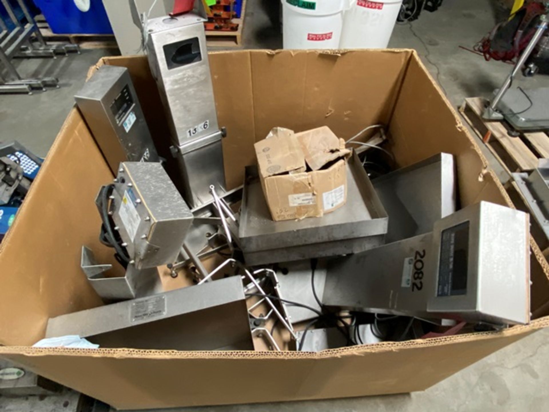 Box of Scale Parts, Located in Lakeville, MN - Image 4 of 4