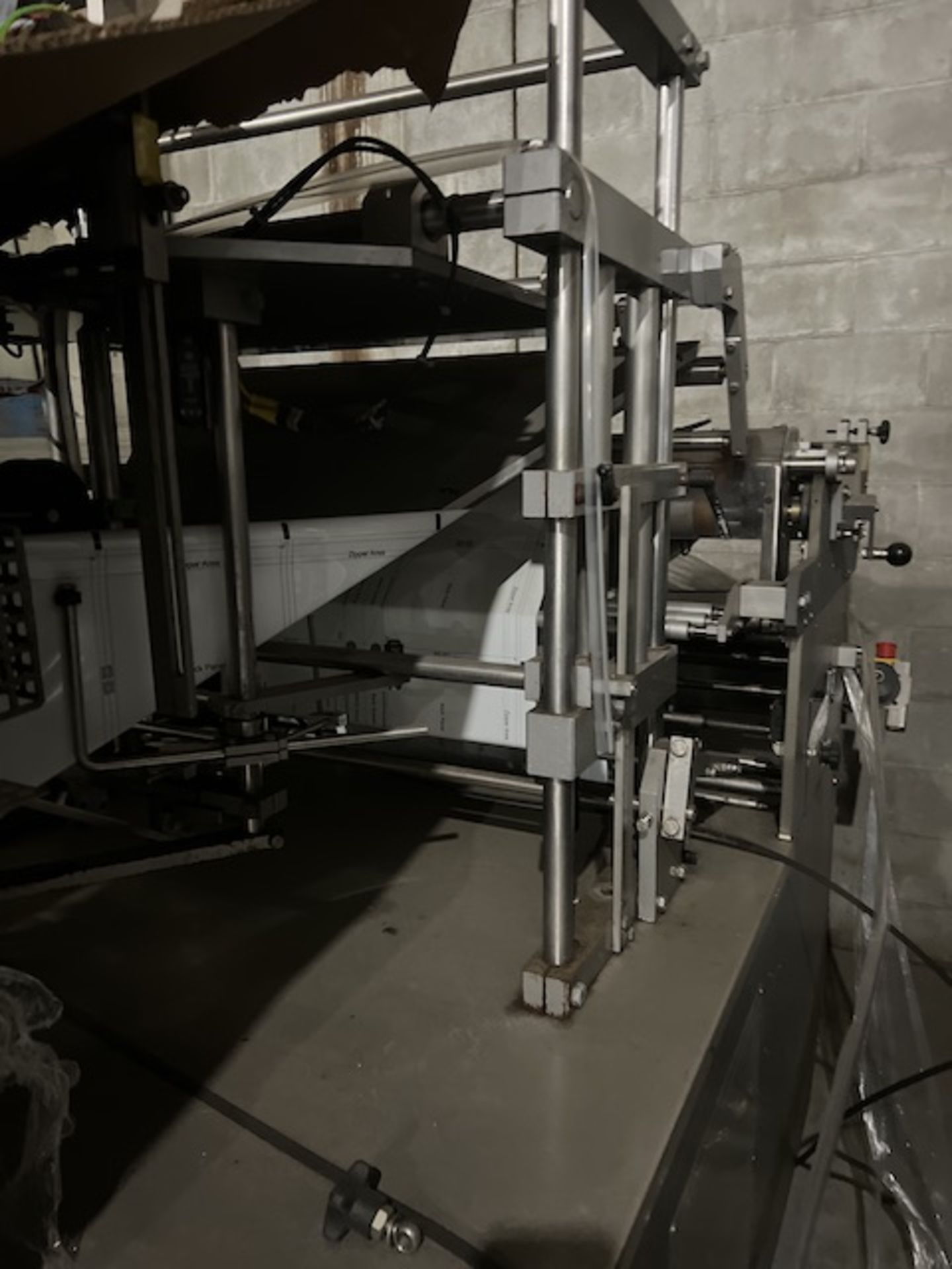 Laudenberg Verpackungsmaschinen Rotary Forming/Filling Machine, Model #FBM-20,, Located in Ottawa, - Image 8 of 17