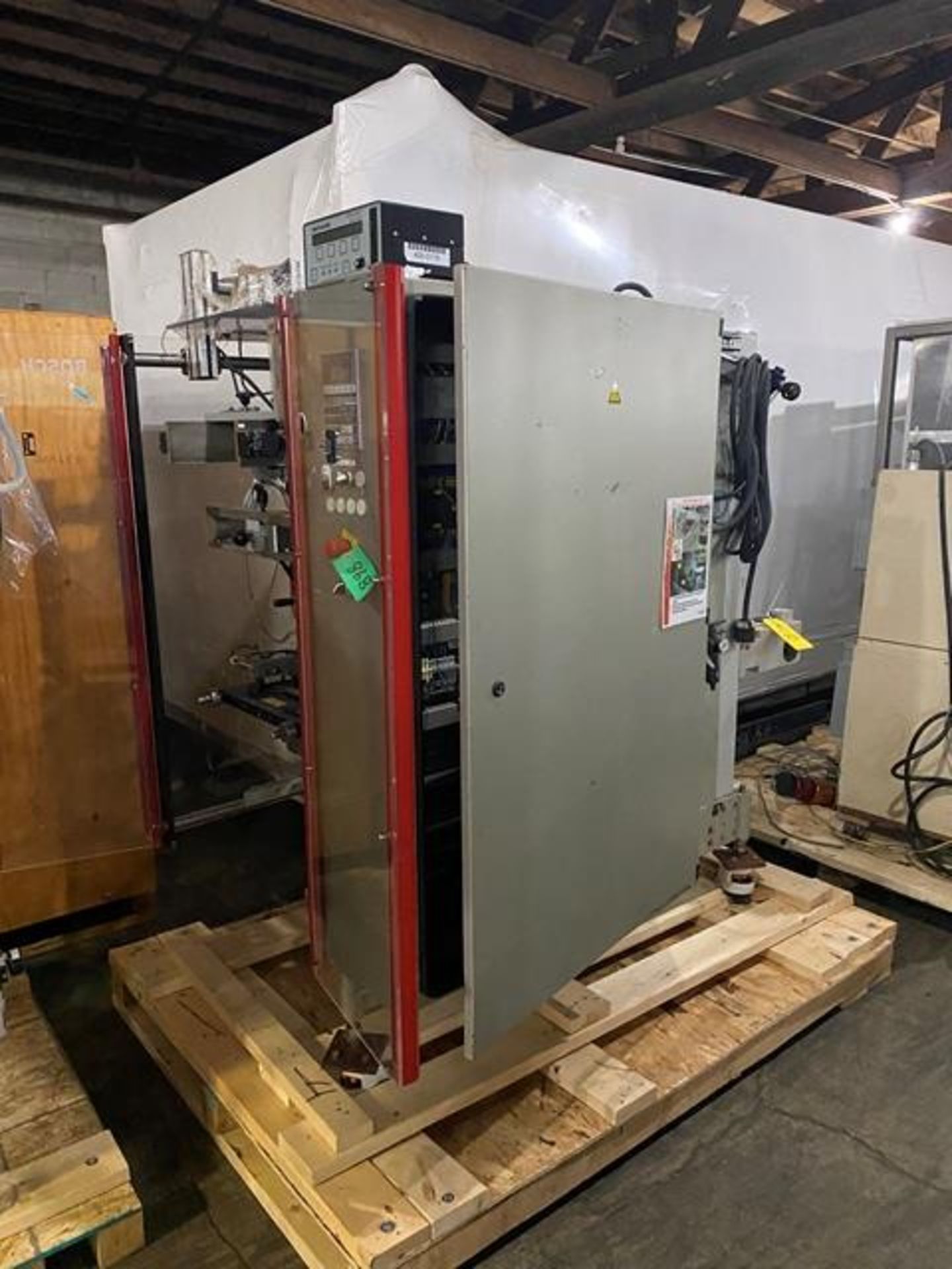 Bosch Vertical Bag Filler, Model #SVT-2500-AR, S/N #800070MS7503N, Located in Ottawa, OH