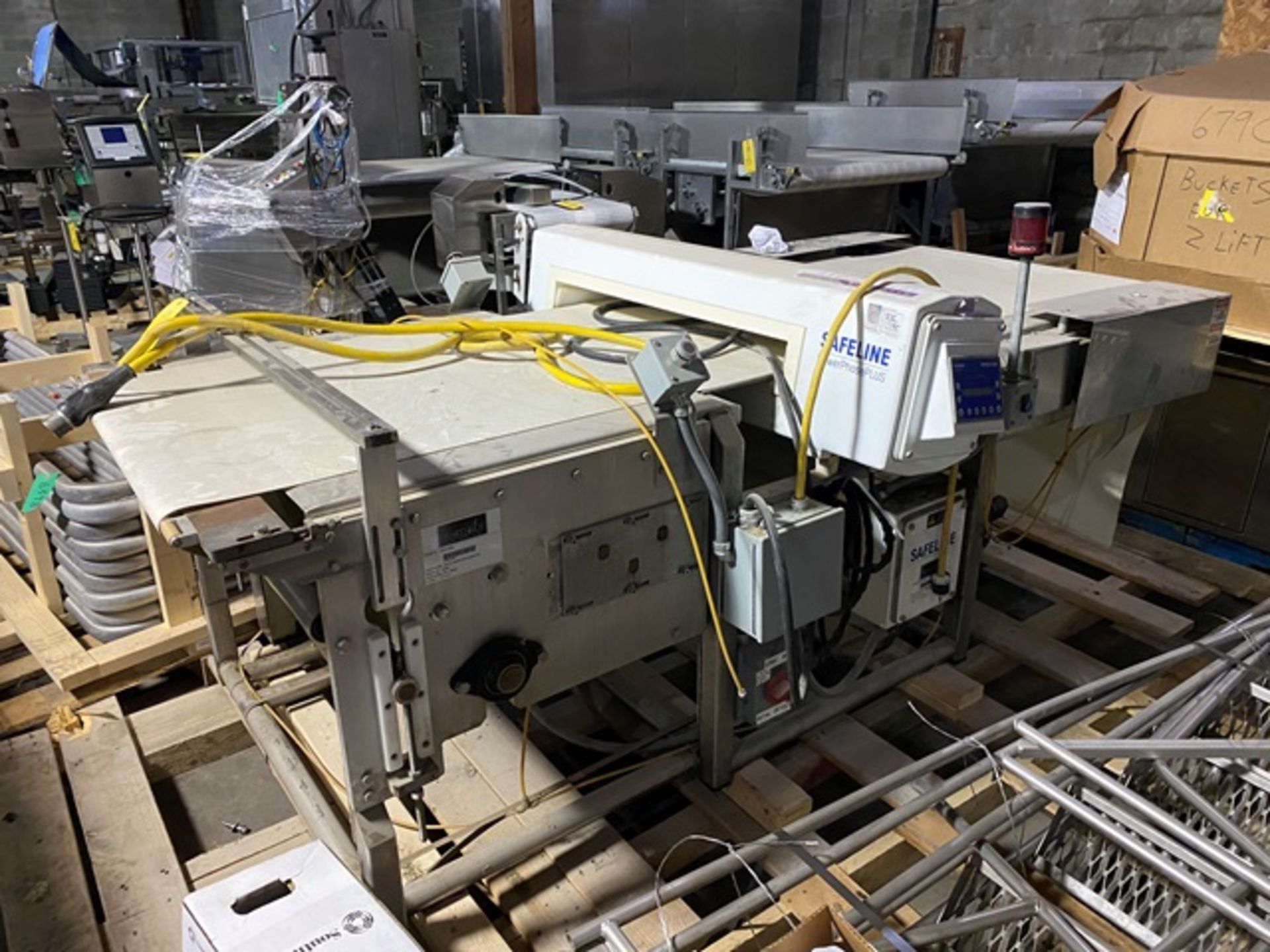 Stacking Conveyor W/ Mettler Toledo Metal Detector, Located in Ottawa, OH