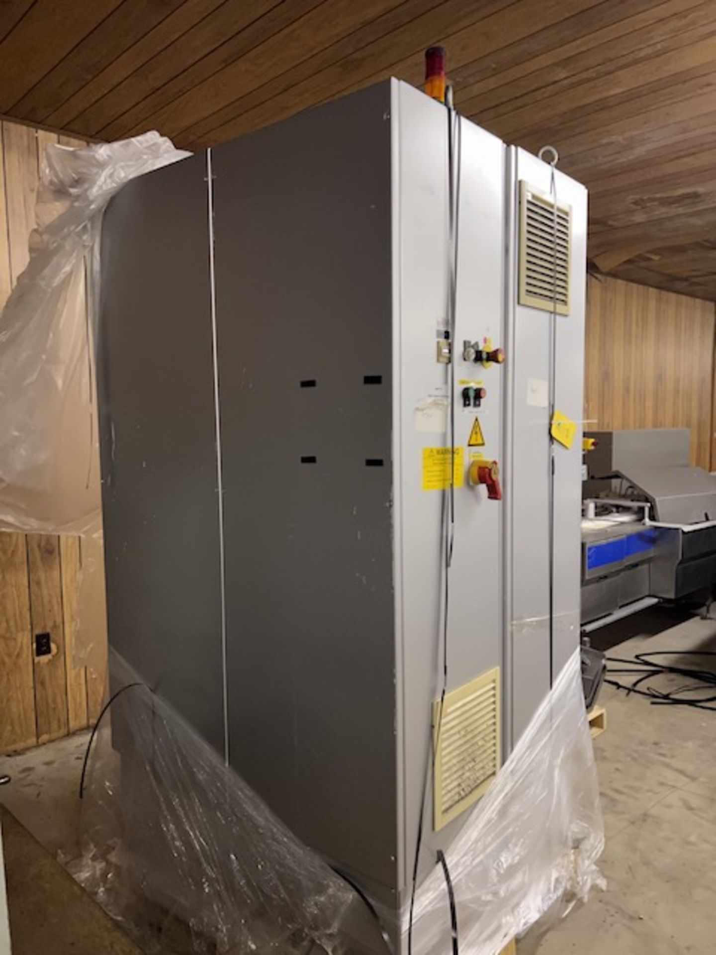 Siemens Power & Drive Cabinet, Located in Deshler, OH - Image 6 of 6