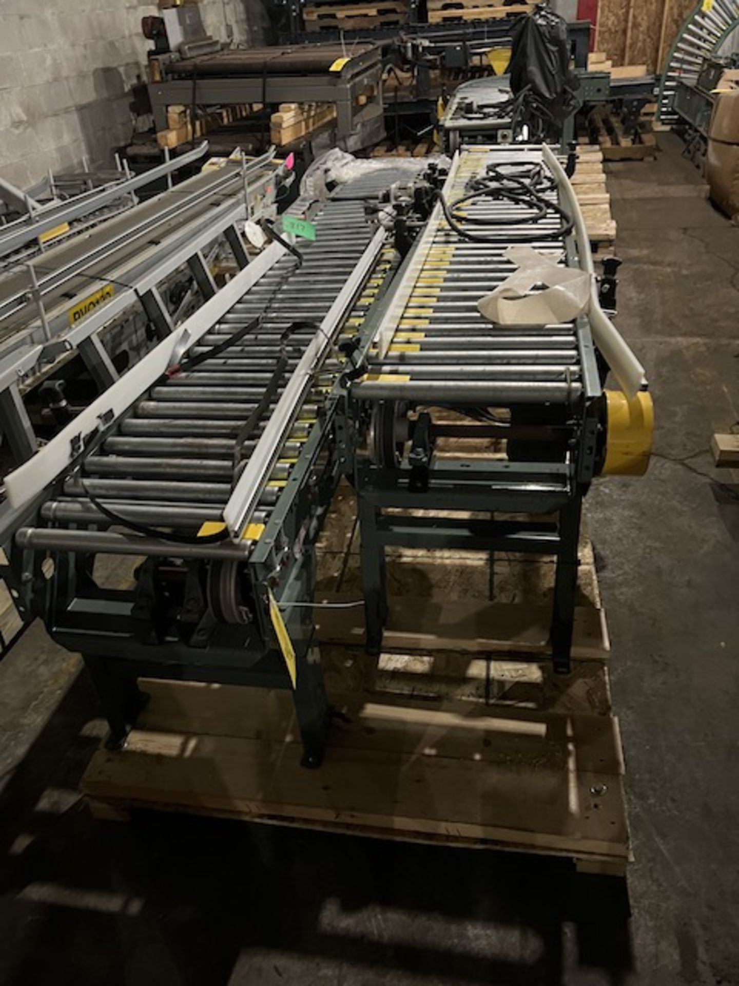 5 Pallets of Hytrol Green Conveyors, (2) 16'' x 113'', (1) 16'' x 102'' W/ 90 Turn, Located in Ottaw - Image 10 of 14