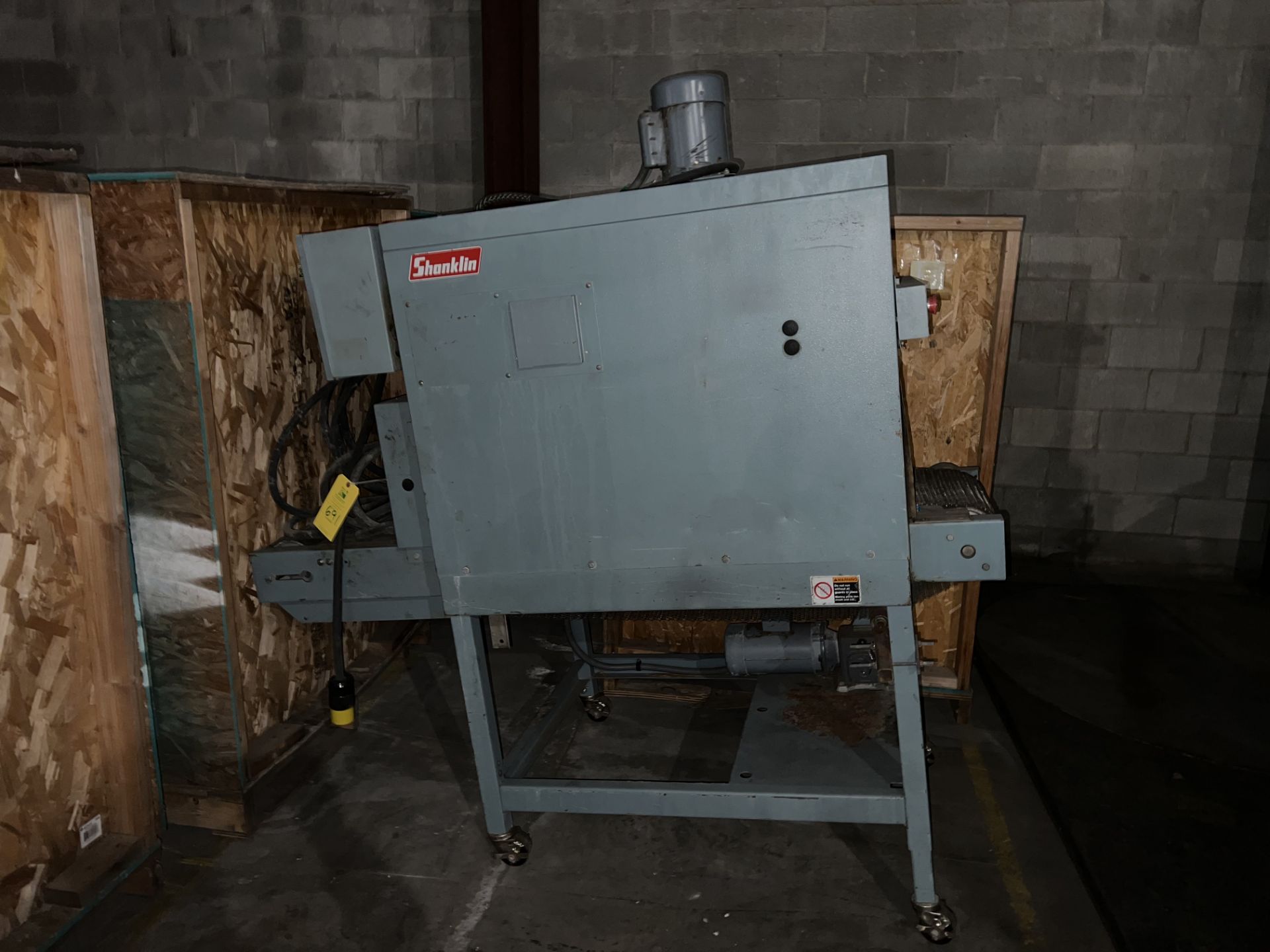 Shanklin Shrink wrapper & Tunnel, Model #T-7XL, Located in Ottawa, OH - Image 3 of 10