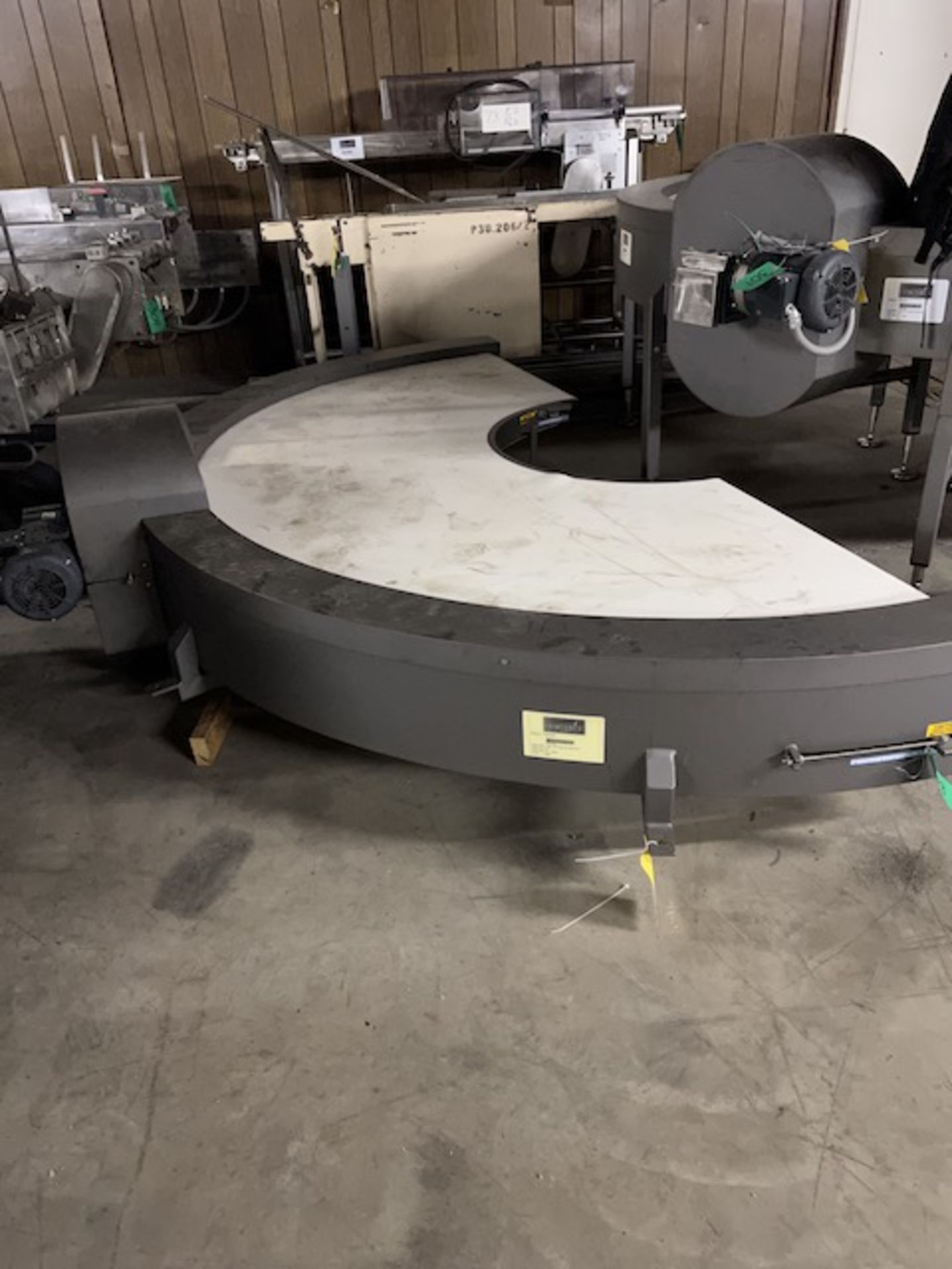 U-Shaped Conveyor, 35'' W, Located in Deshler, OH - Image 4 of 6