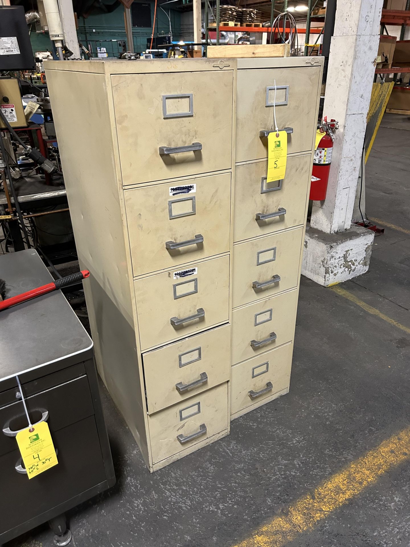 (2) Filing Cabinets, Rigging/Loading Fee: $25 - Image 2 of 3