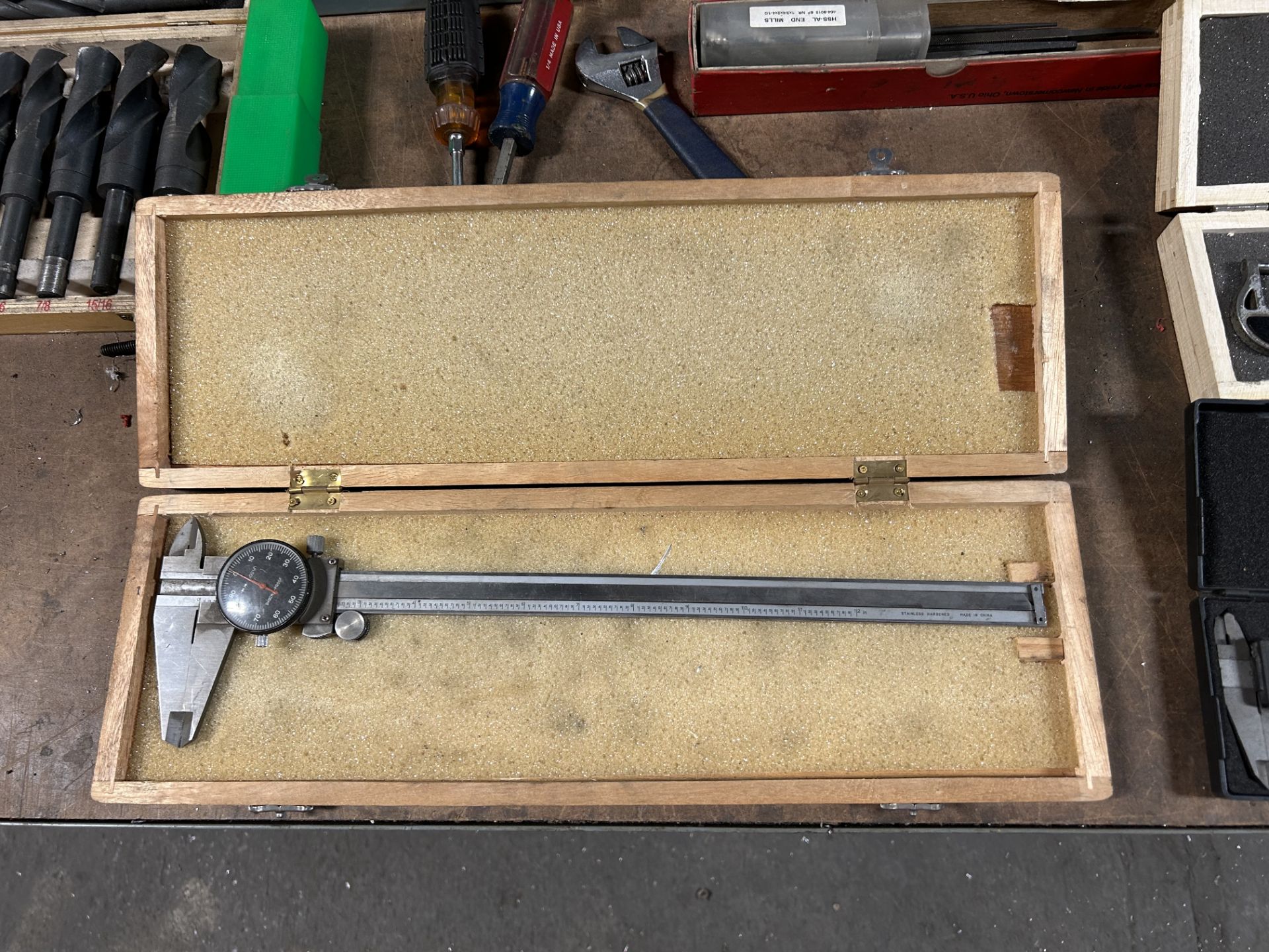 Milling Bits, Hand Tools, Measurement Tools (Does Not Include Table), Rigging/Loading Fee: $30 - Image 6 of 7