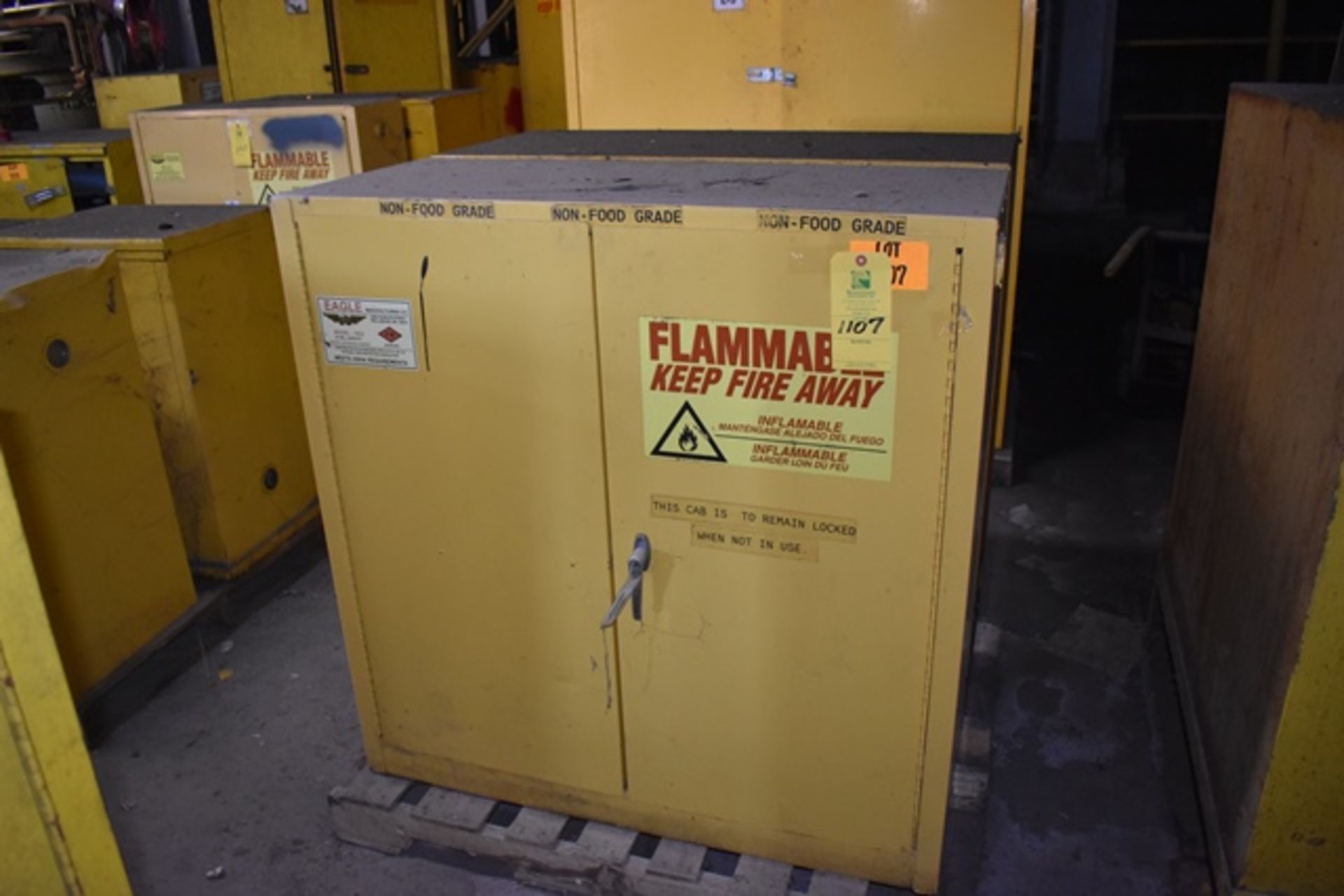 [Lot] (3) Flammable storage cabinets, (1) mobile, approx. 50 gal. cap.