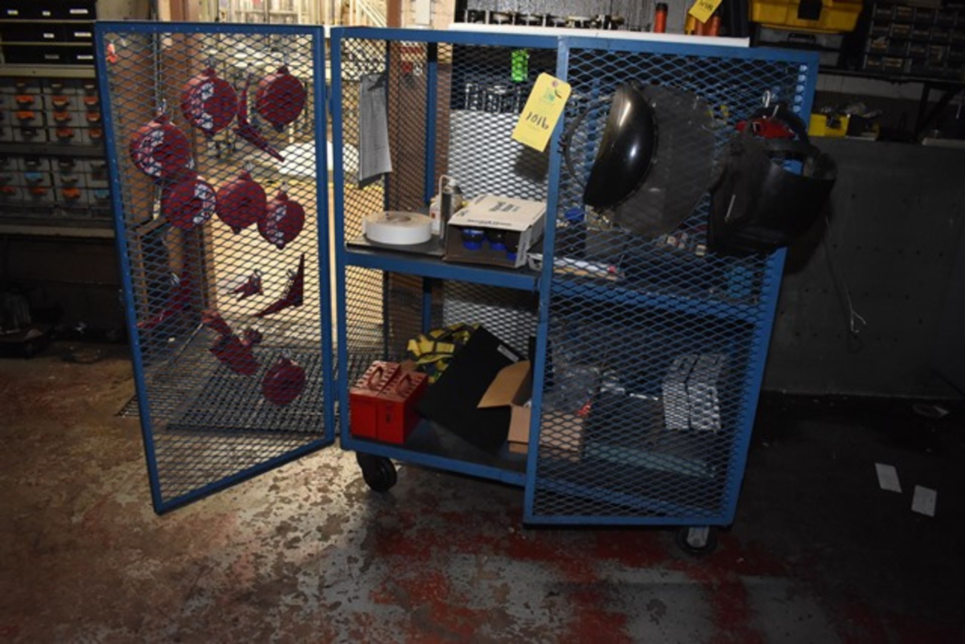 Lock out cage - Image 2 of 2