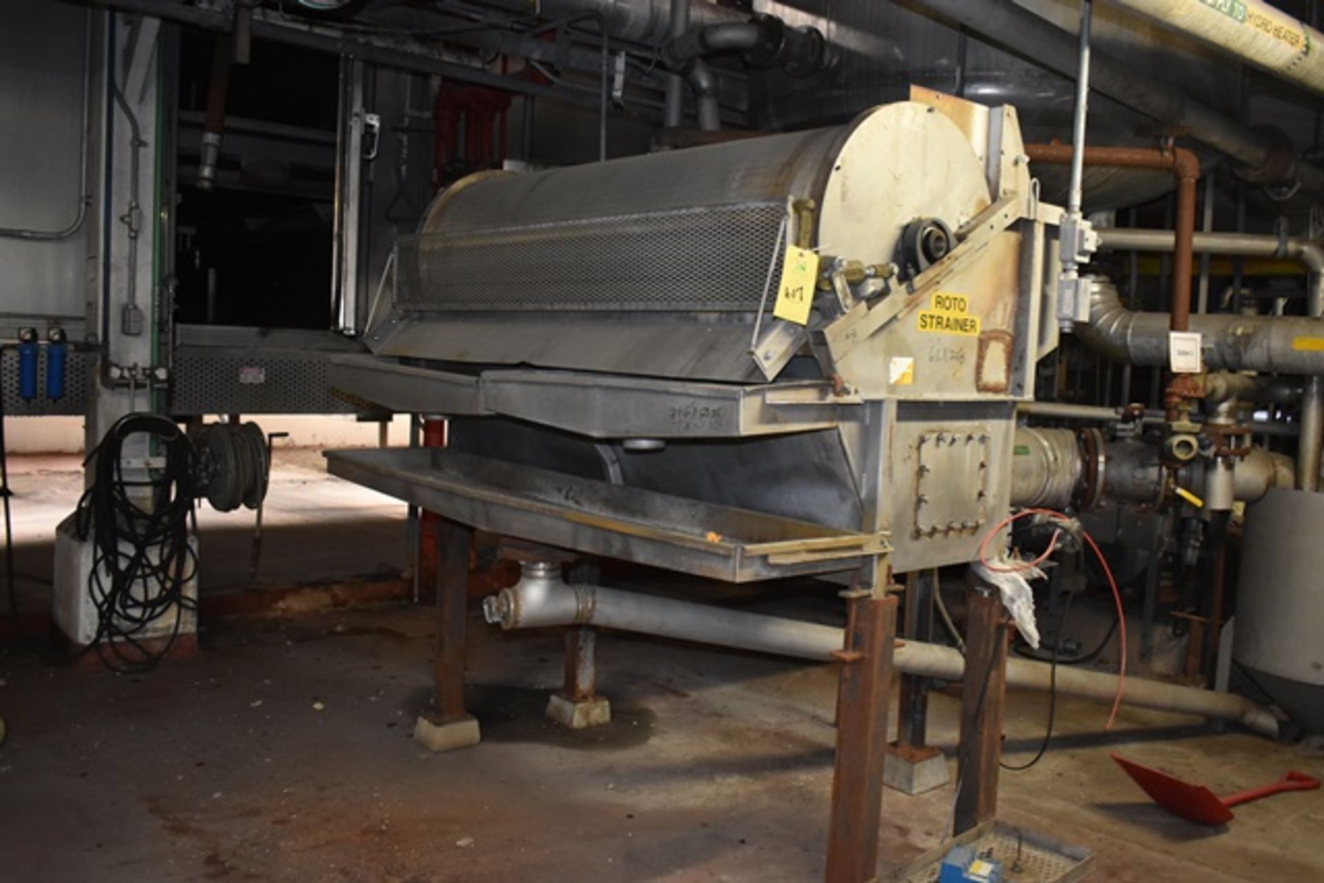 Bauer rotostrainer, stainless, 25"dia rotary screen separator, x 6'L, drift pan, gear motor,