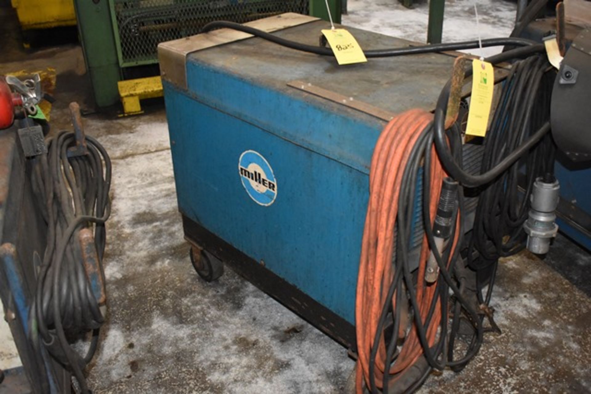 Miller welder, mod. Goldstar 300 SS, s/n JA440521