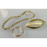 Armkette, Brosche und Ring. 333 Gelbgold / Roségold.