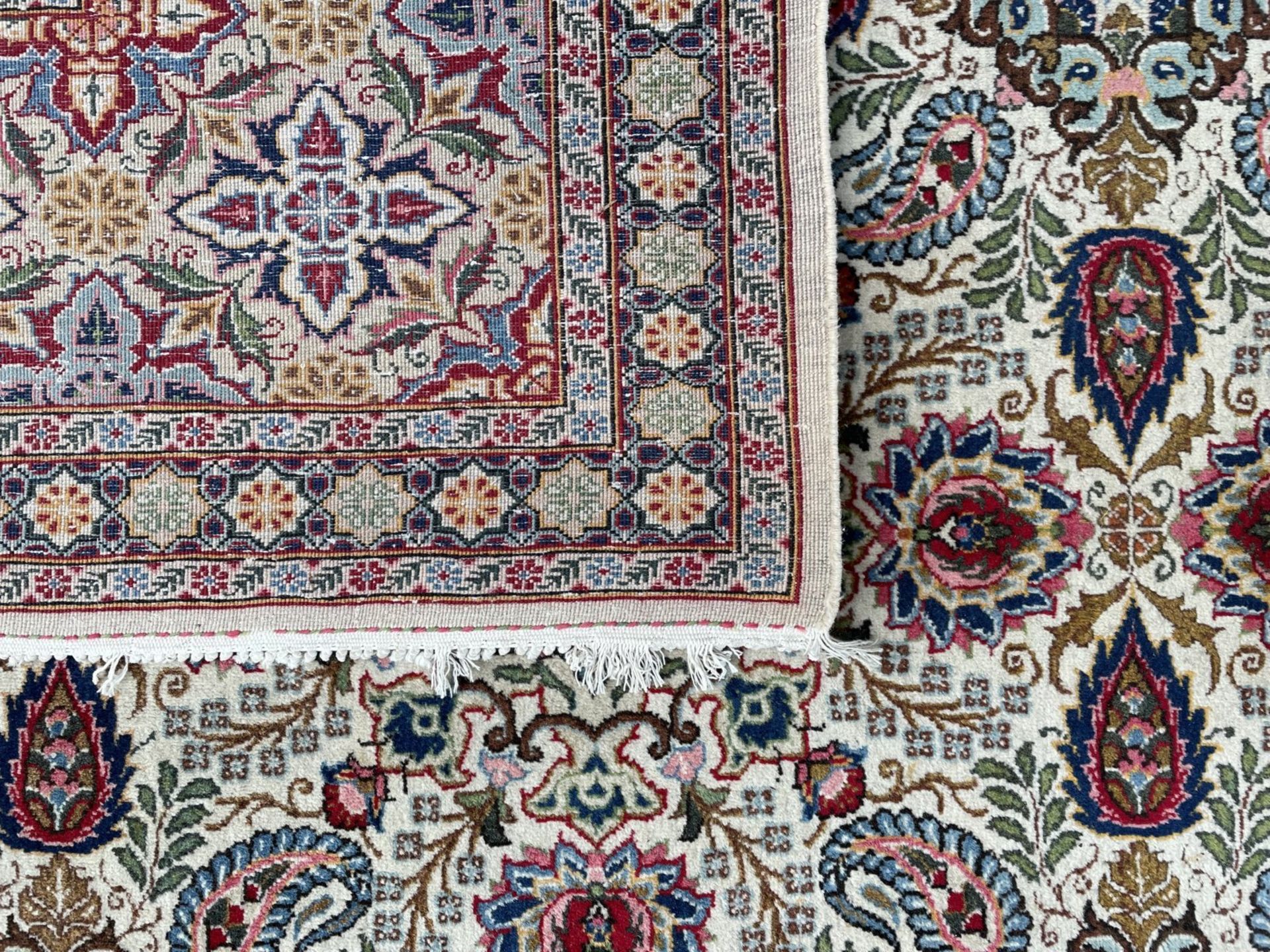 Keshan Werkstattteppich, Iran. Fein. Signiert. - Bild 15 aus 16