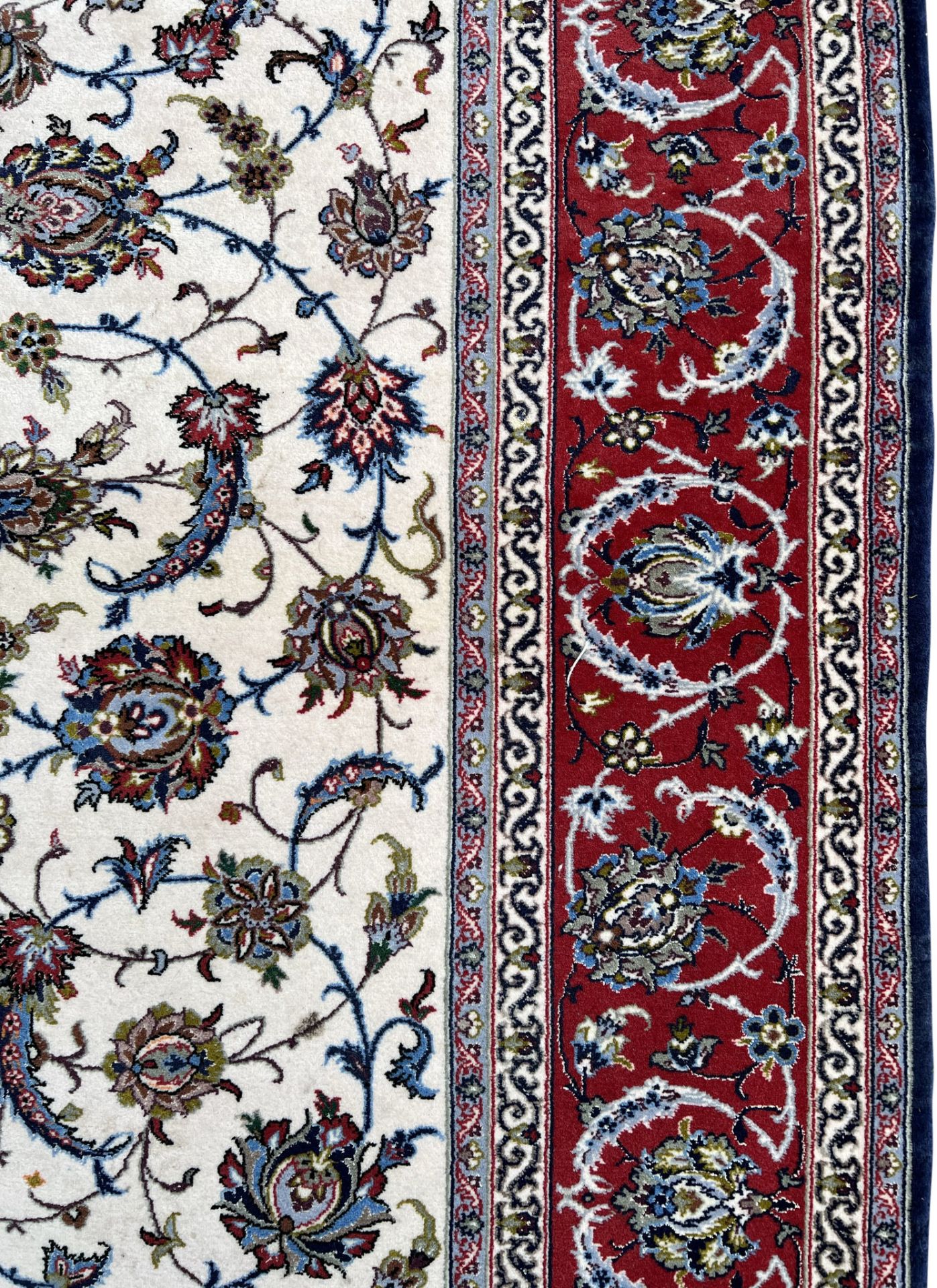 Isfahan Perserteppich. Iran. Korkwolle mit Seide auf Seide. - Bild 5 aus 19