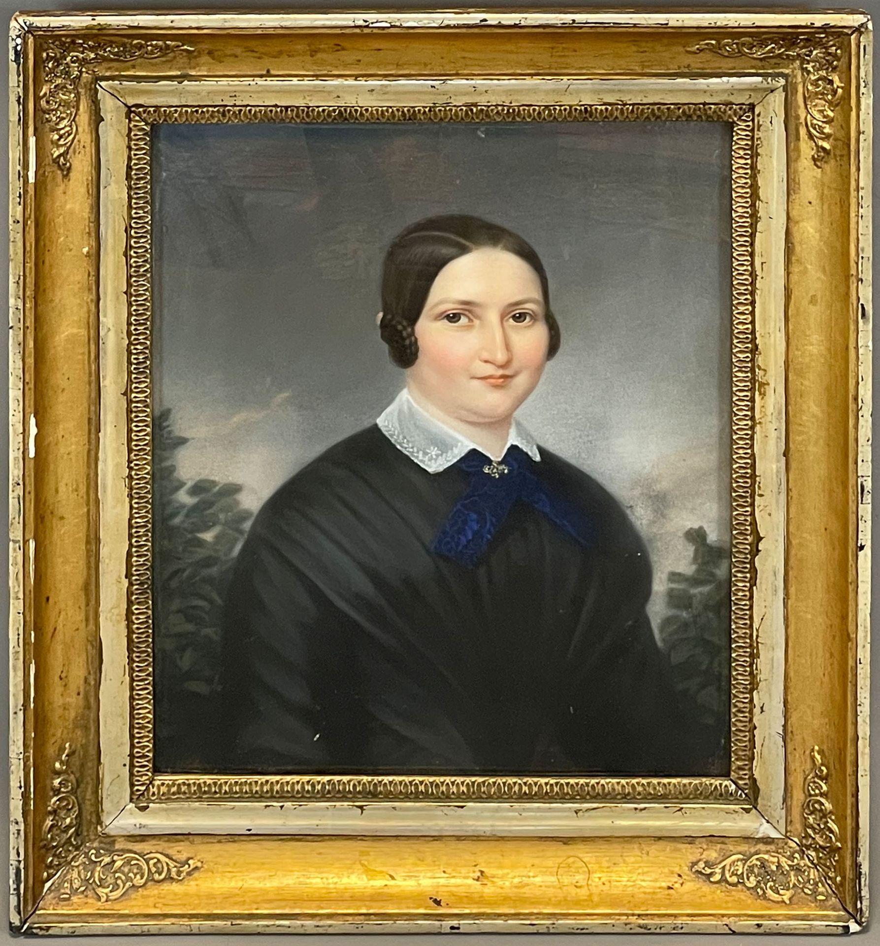 Johann ROUX (1806 - 1880). Biedermeier Portrait einer Dame mit blauer Schleife. - Image 2 of 7