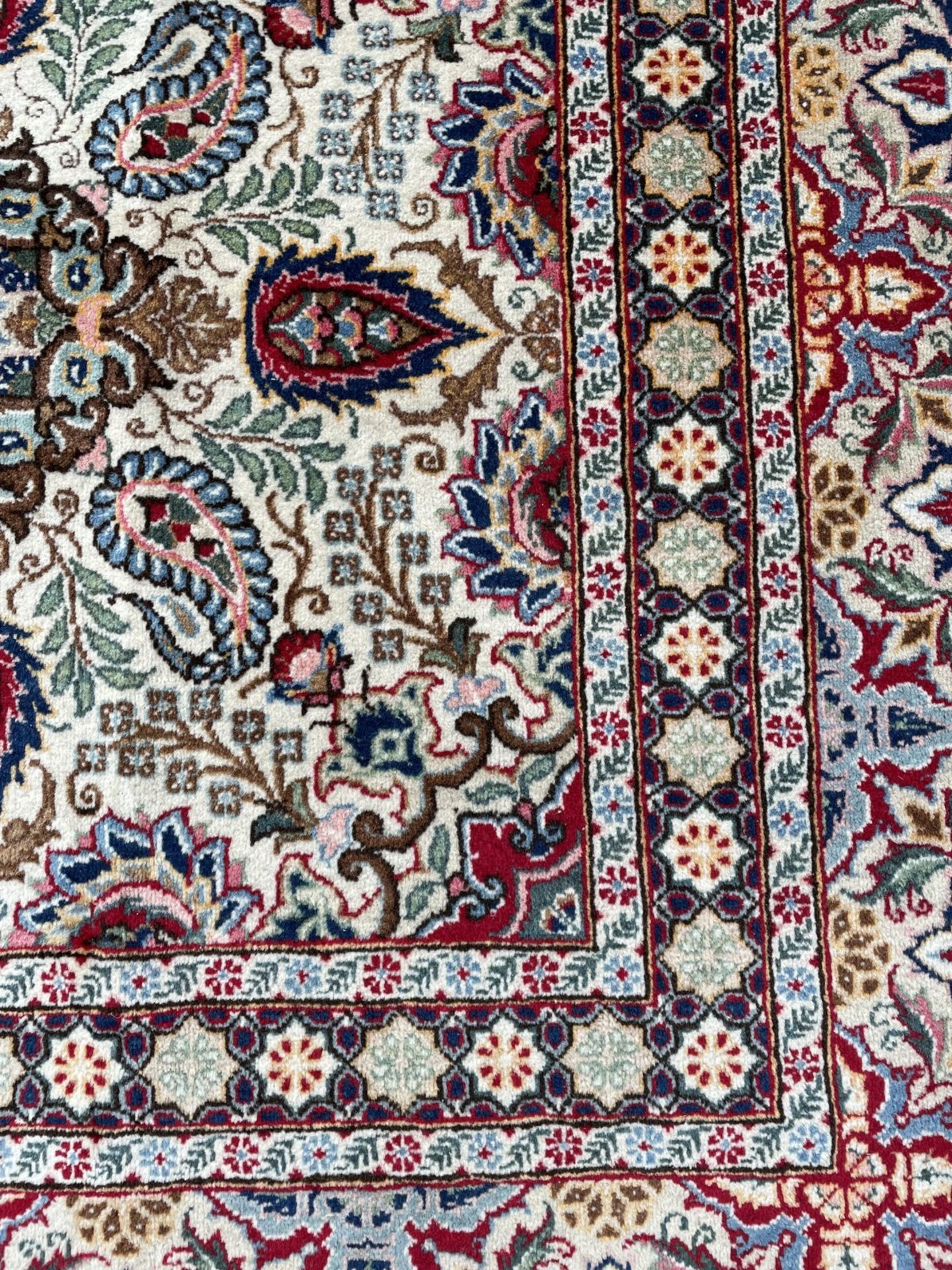 Keshan Werkstattteppich, Iran. Fein. Signiert. - Bild 14 aus 16