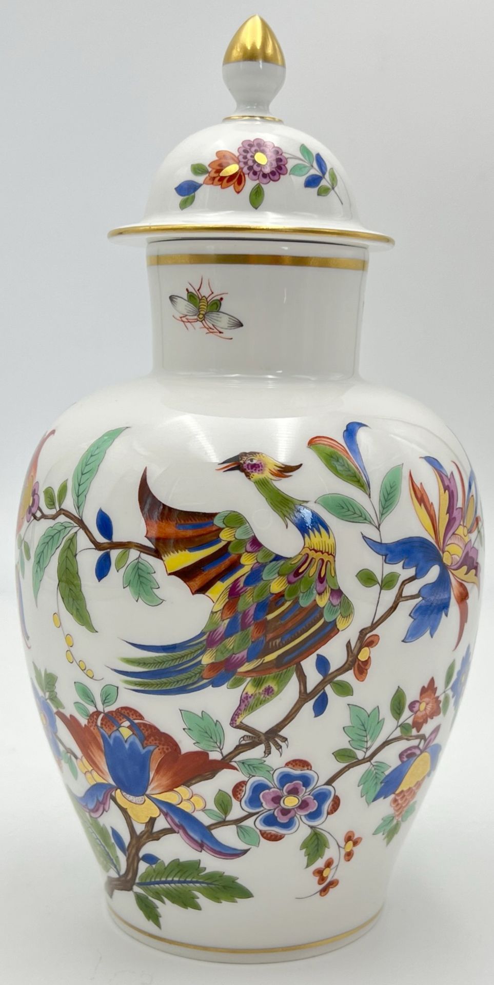 Deckelvase Meissen "Indische Fels, Blumen und Vogelmalerei". 1. Wahl.