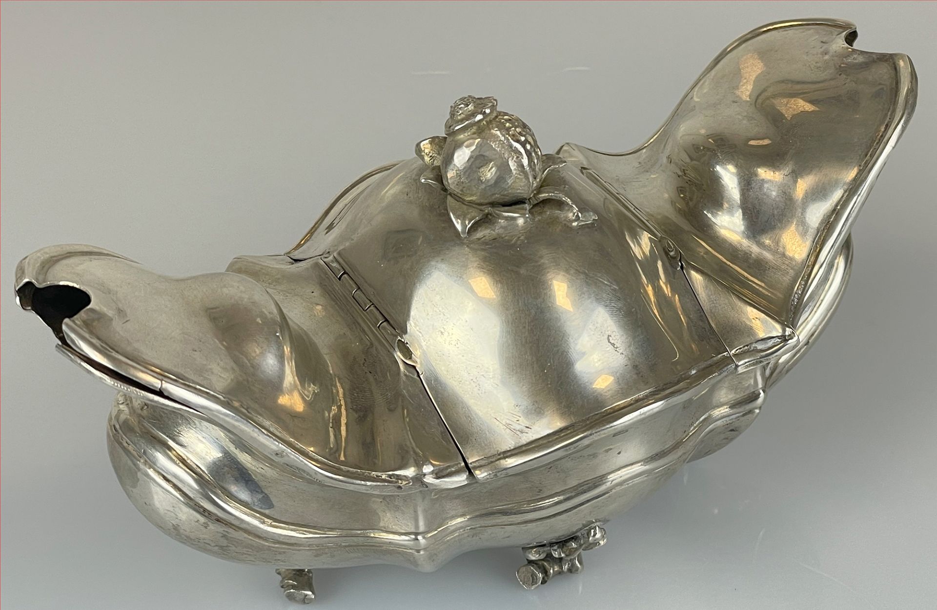 Deckelsauciere 800 Silber. Wohl Frankreich 19. Jahrhundert. - Image 2 of 15