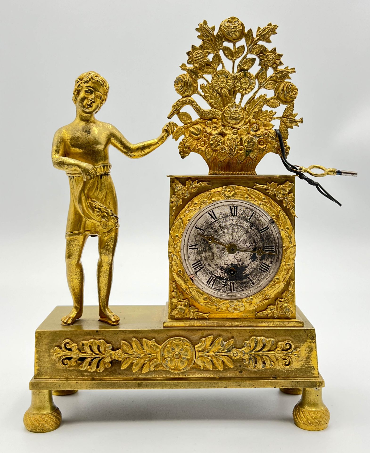 Tisch Uhr. 1. Hälfte 19. Jahrhundert.