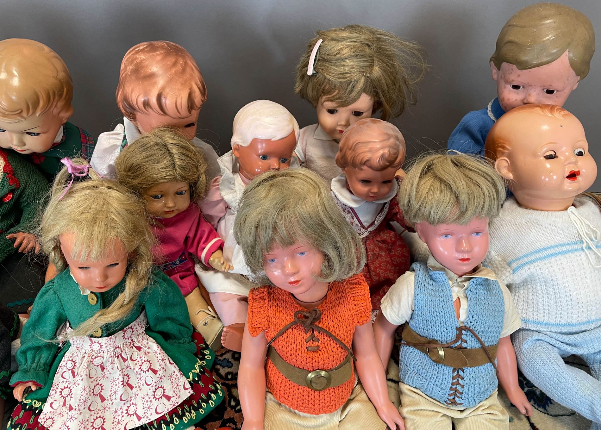 Konvolut mit 25 Schildkröt-Puppen und andere Marken. - Image 8 of 19