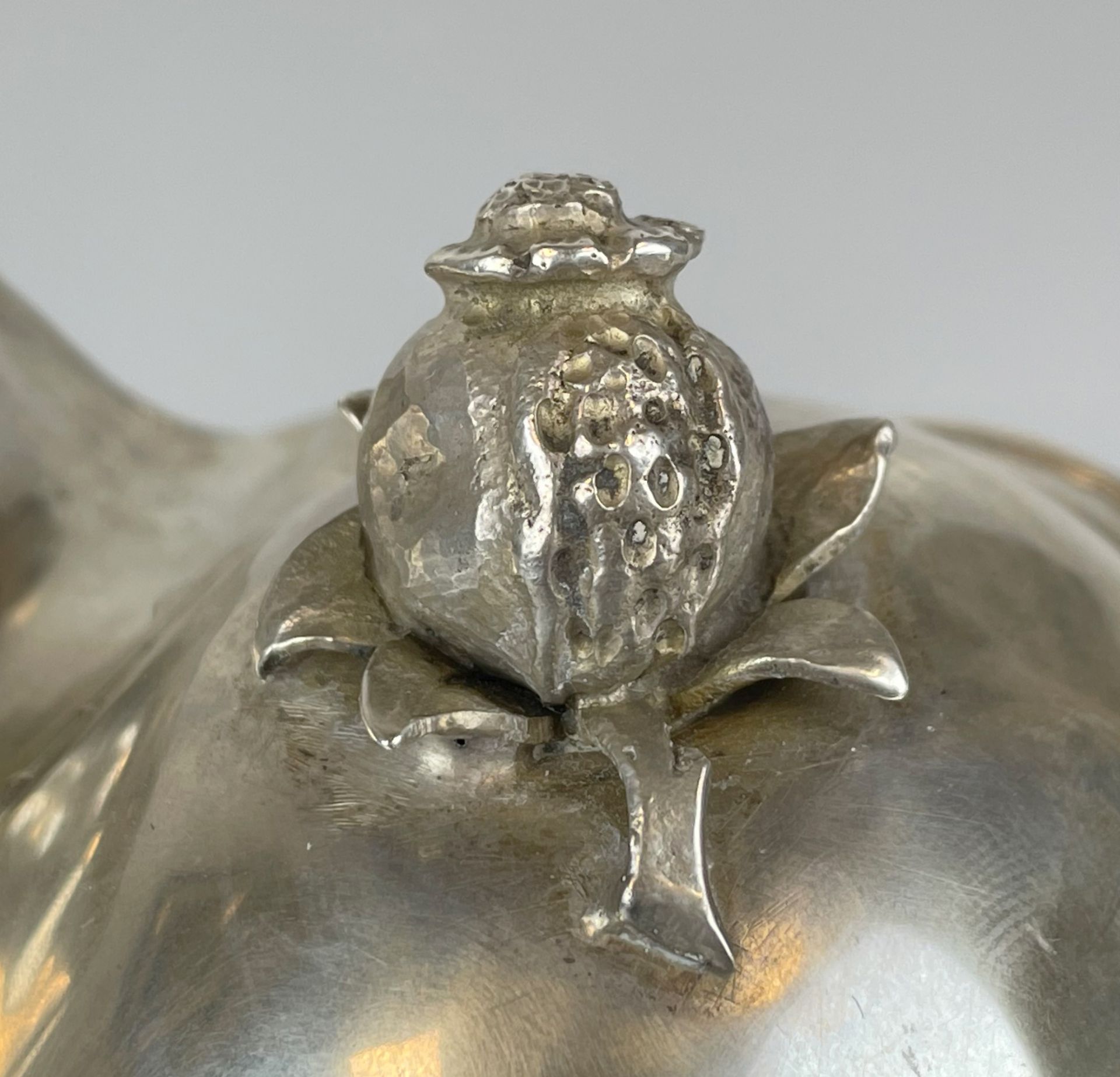 Deckelsauciere 800 Silber. Wohl Frankreich 19. Jahrhundert. - Image 7 of 15