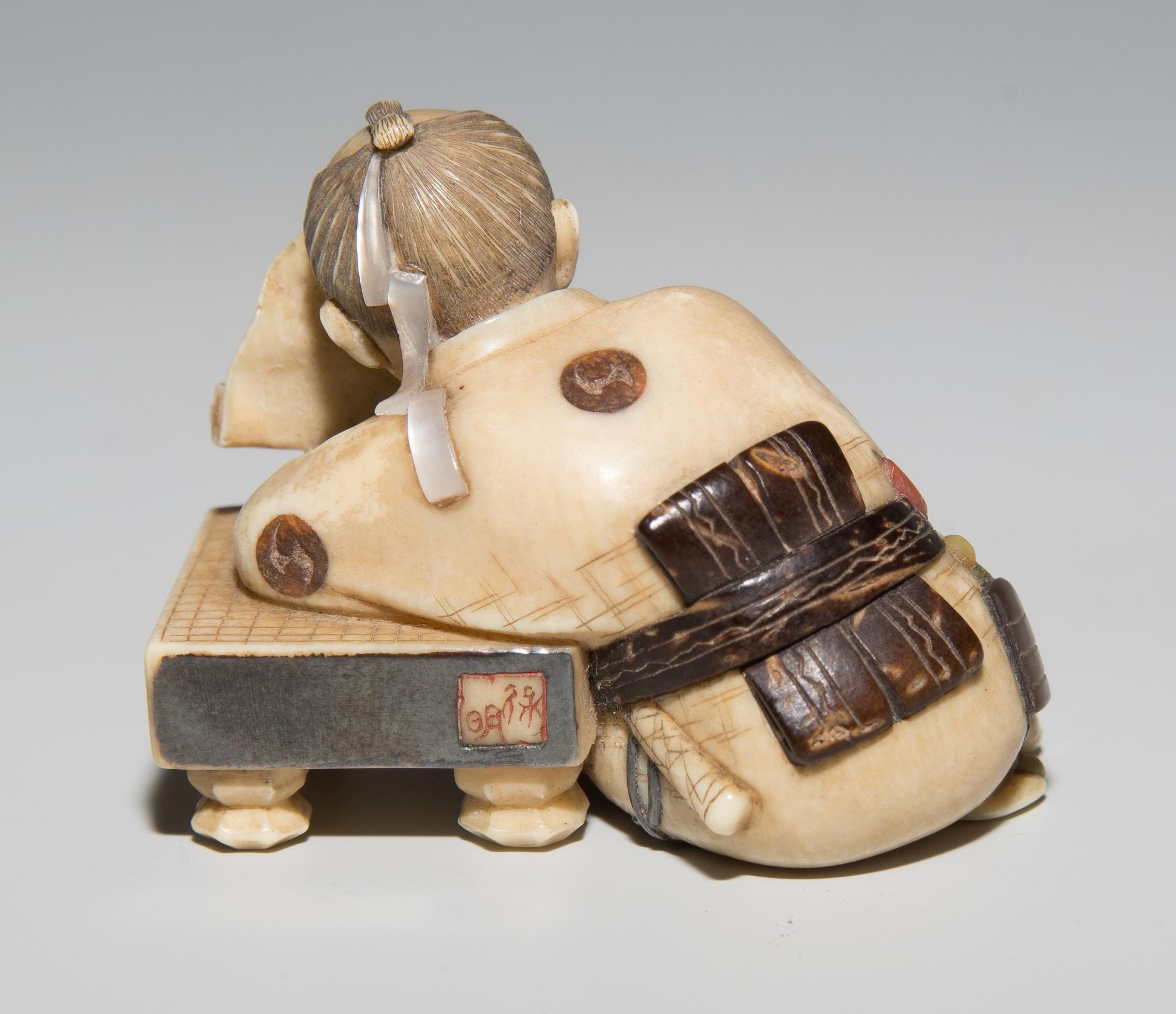 Netsuke - Bild 4 aus 7